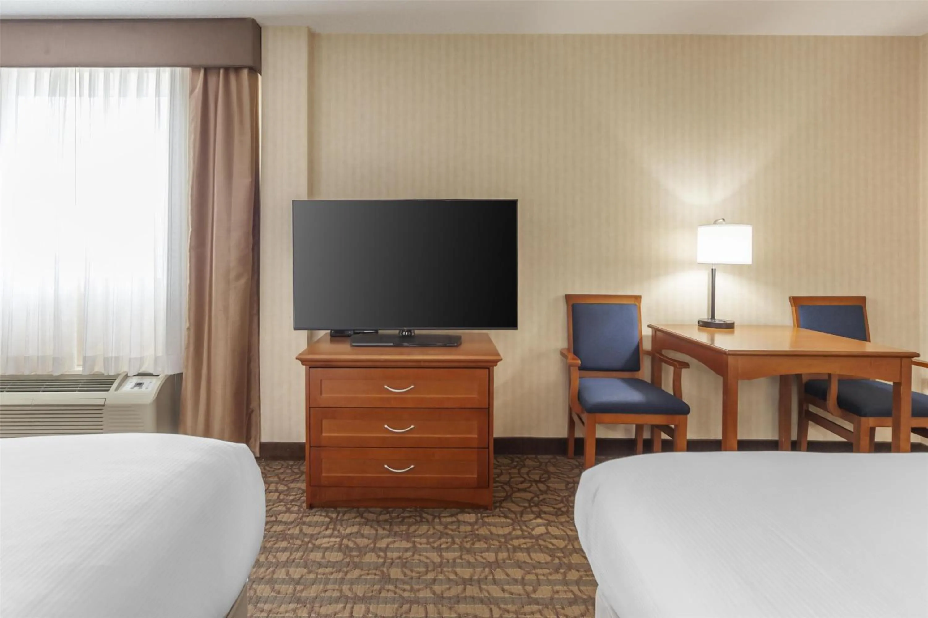 Bedroom, Bed in Best Western Cold Lake Inn