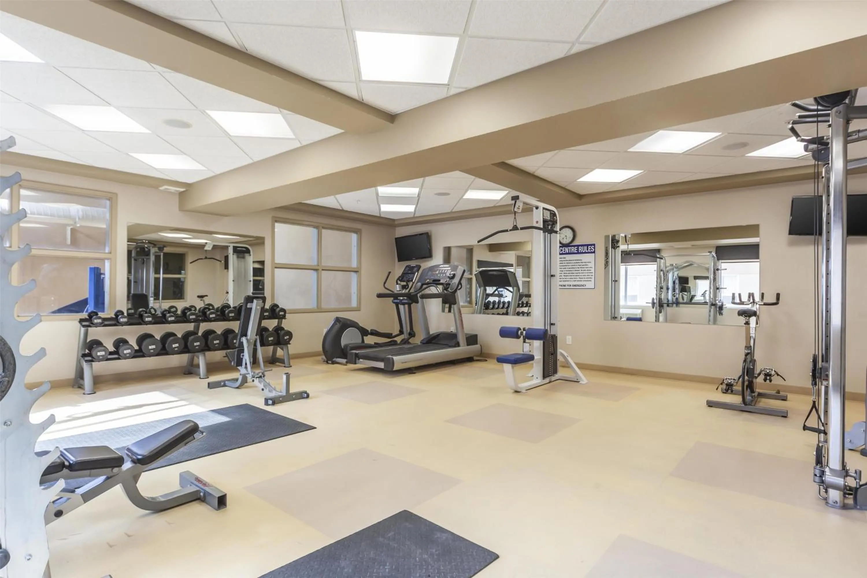 Fitness centre/facilities in Best Western Cold Lake Inn