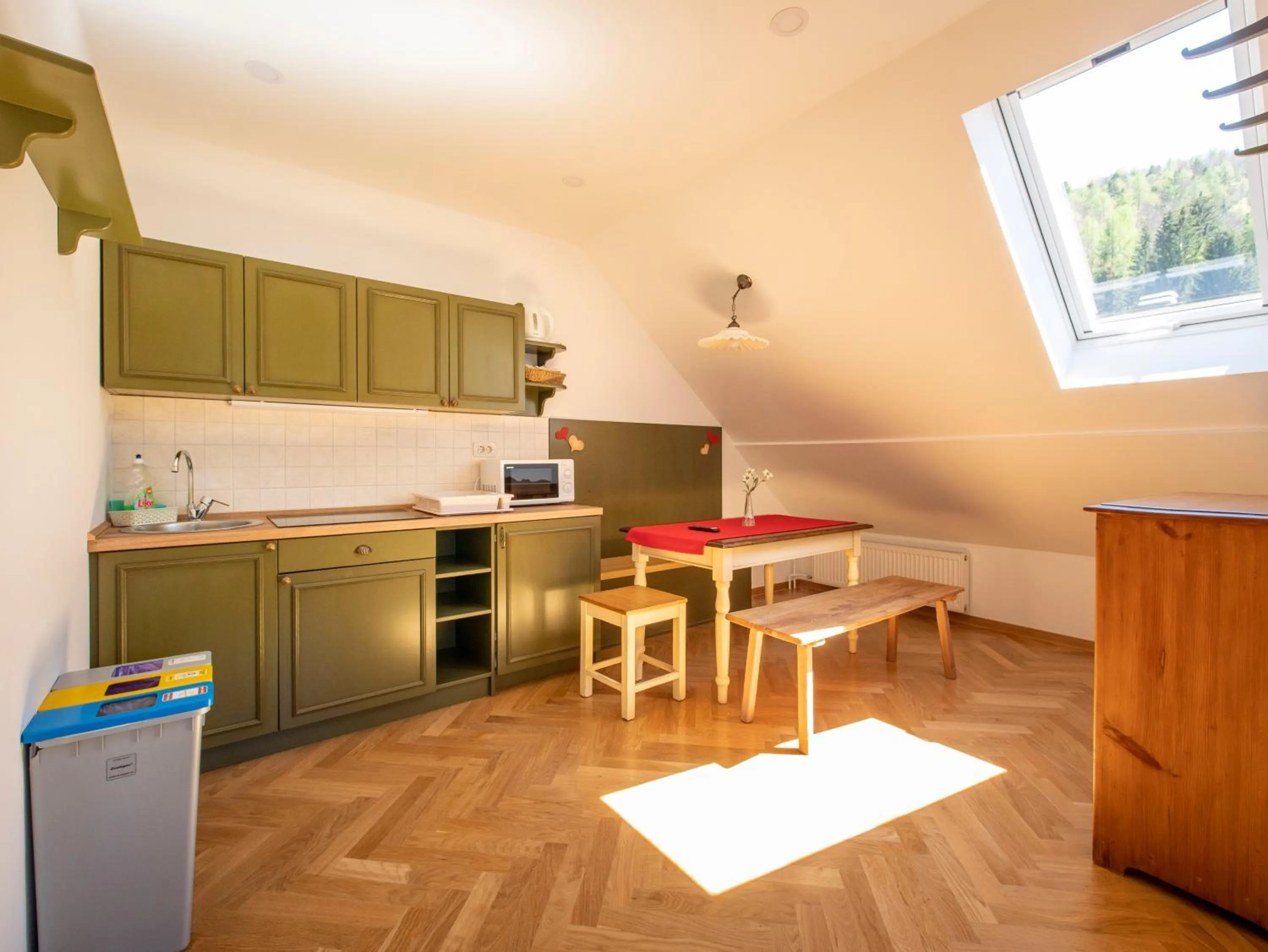 Dining area in Berghi Hotel and Apartments