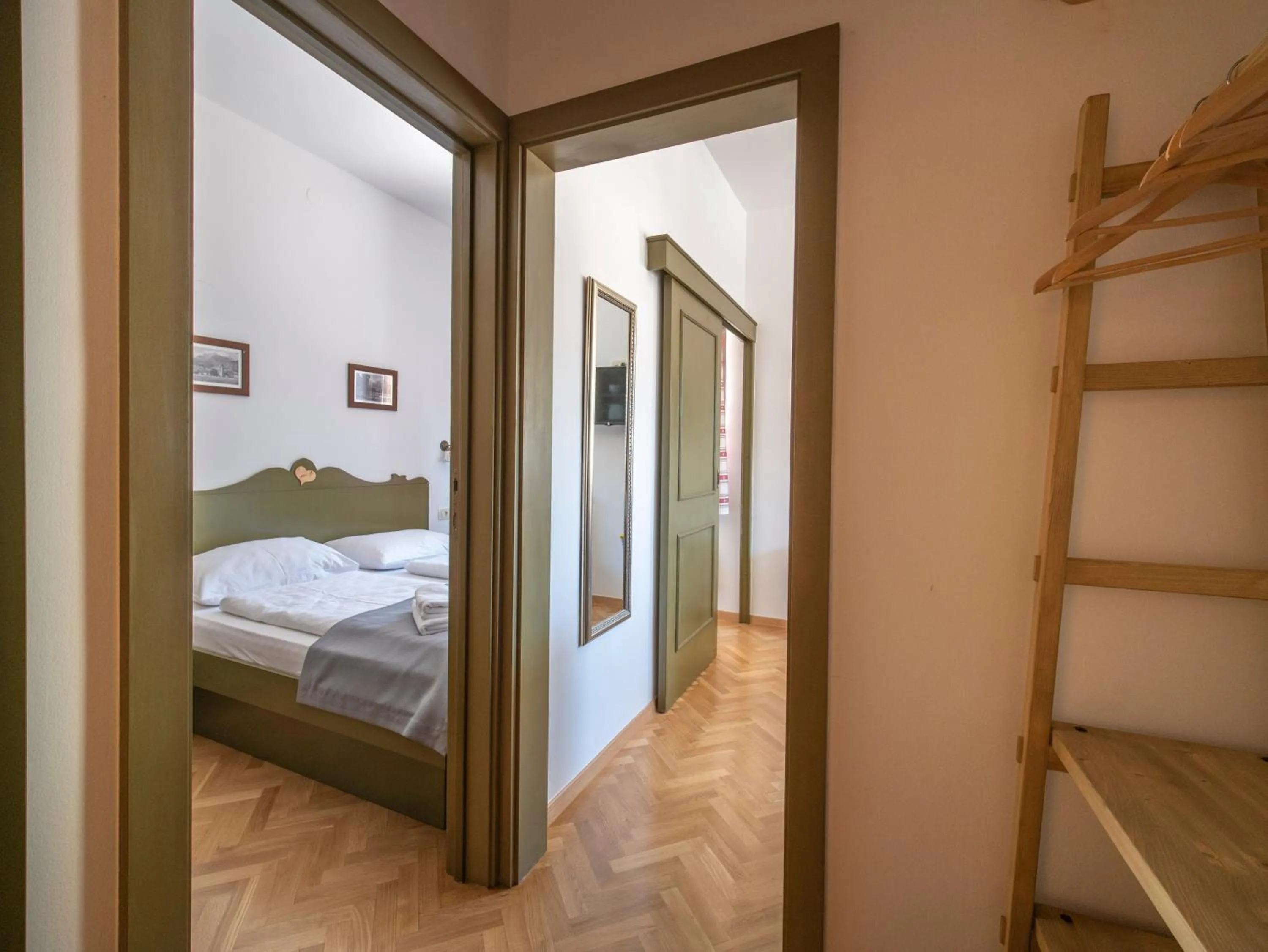Other, Bed in Berghi Hotel and Apartments