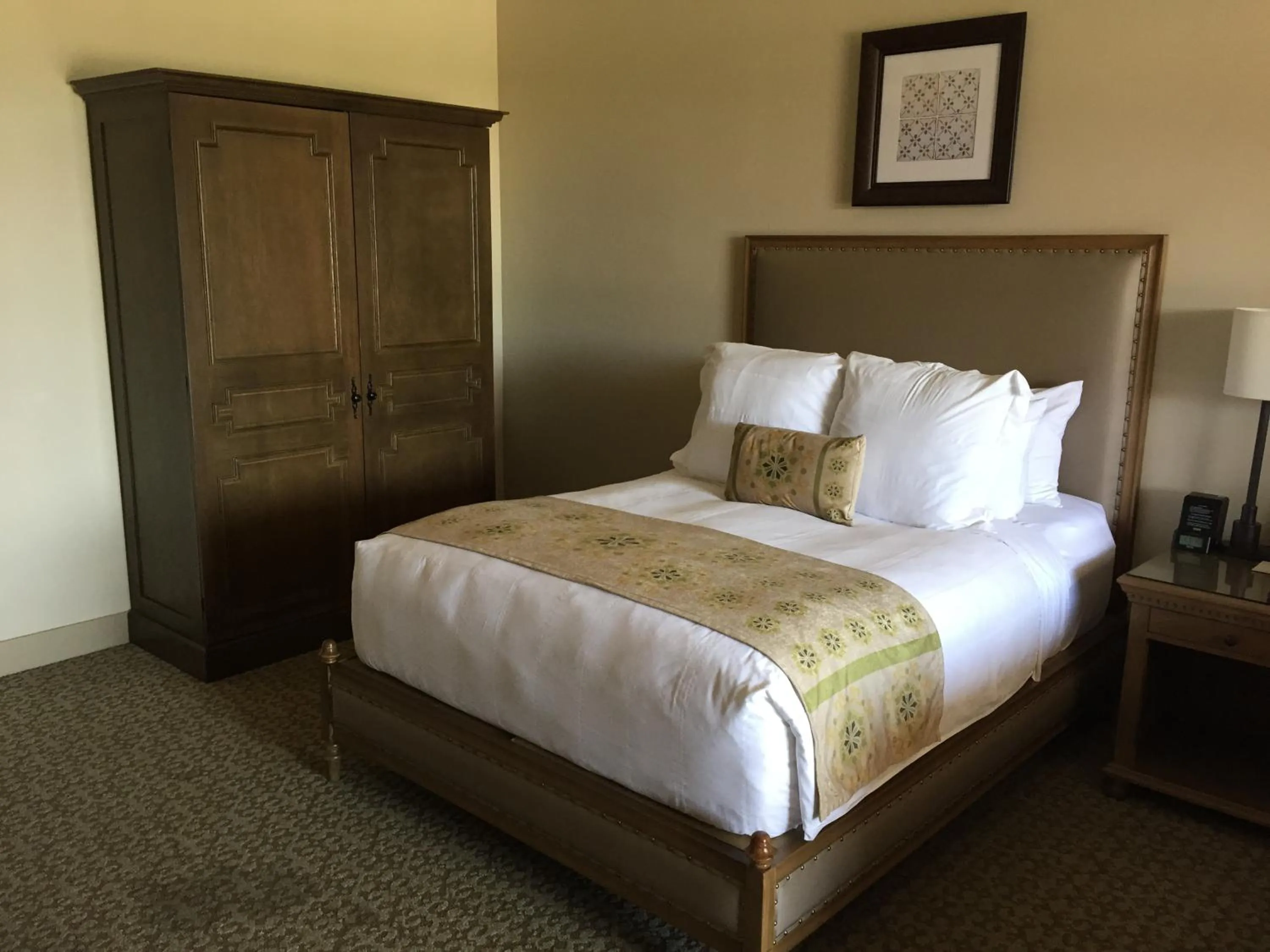 Bed in Ponte Vineyard Inn