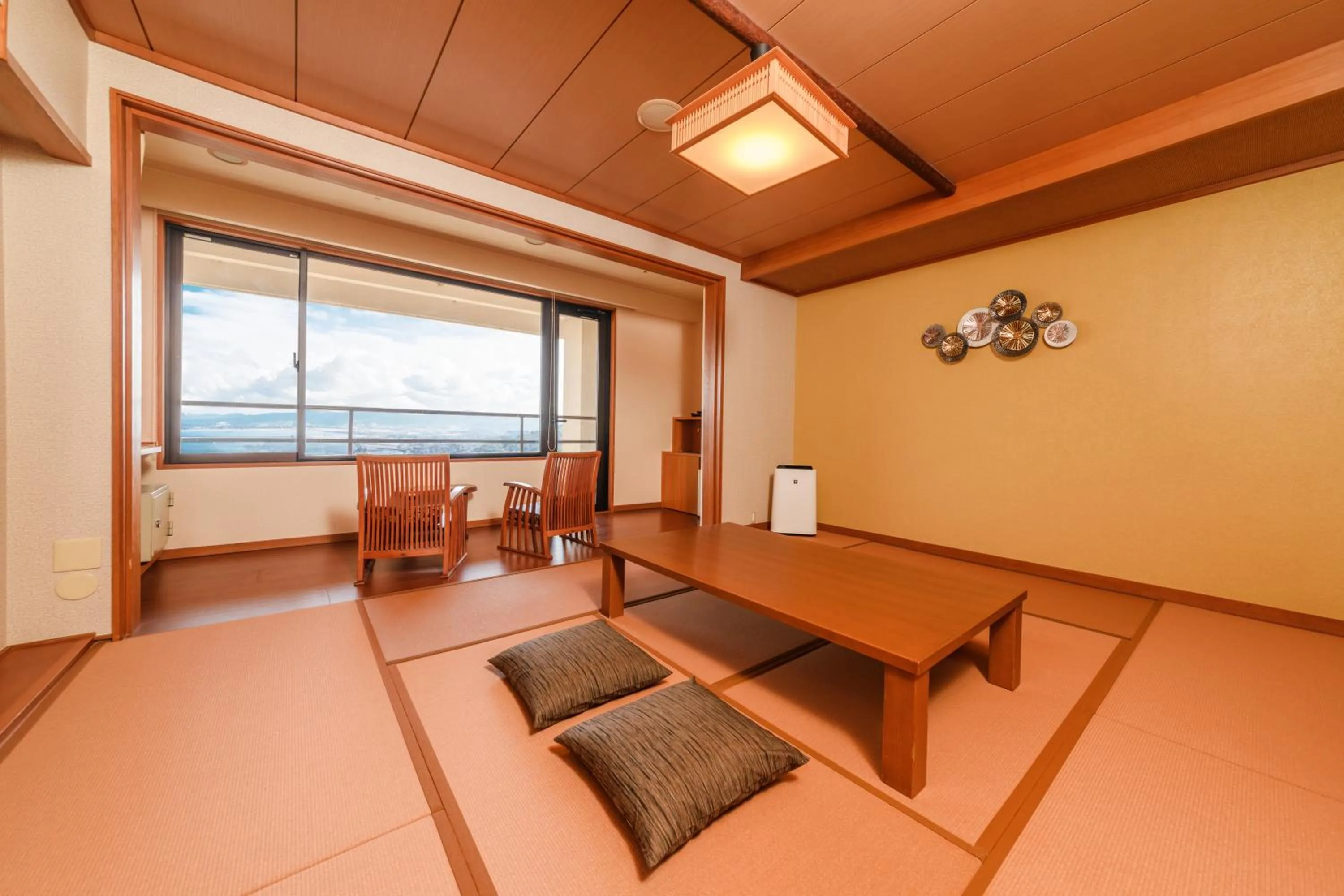 Photo of the whole room in Yuzanso