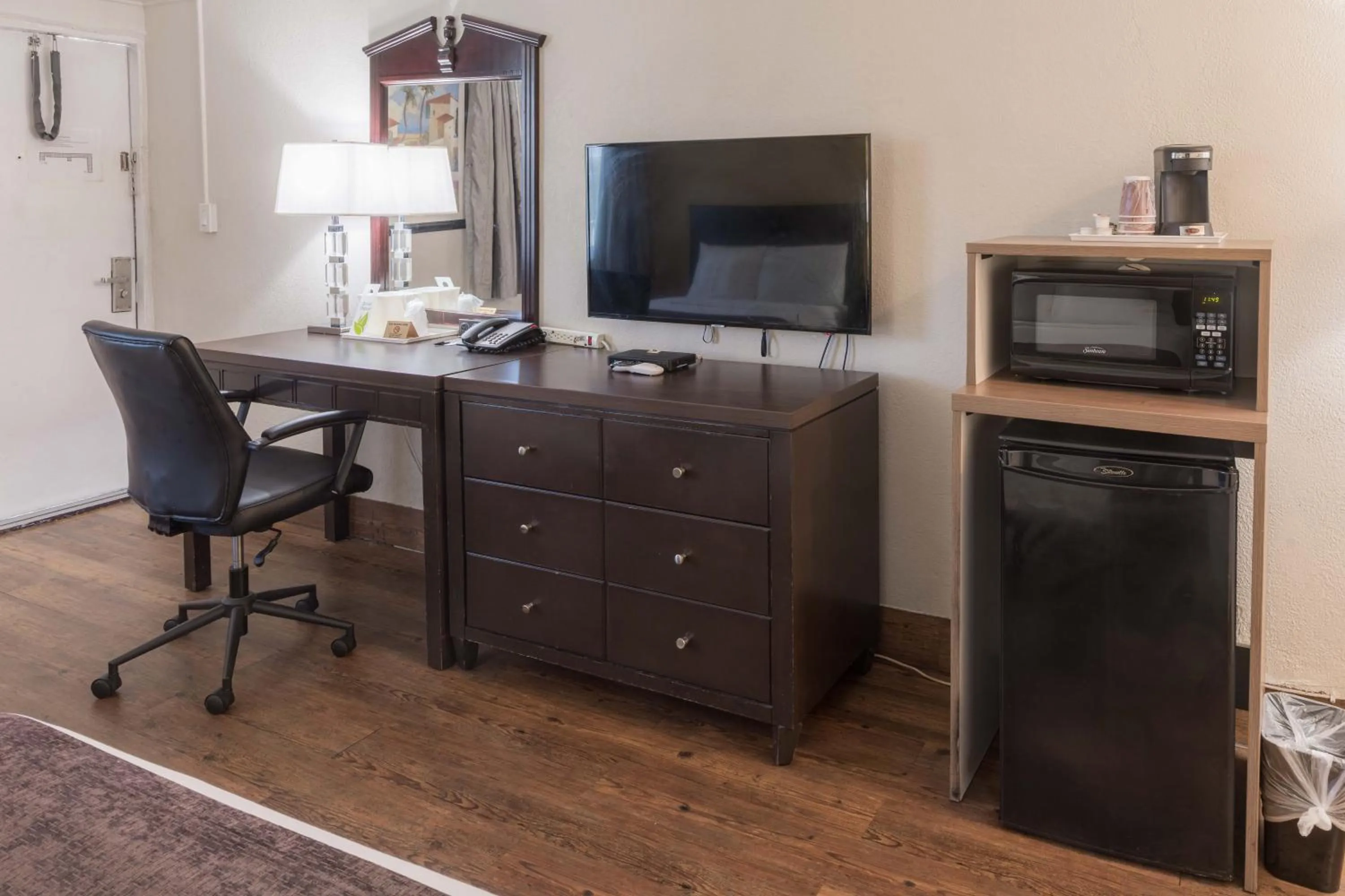 TV and multimedia in Ocean Reef Hotel