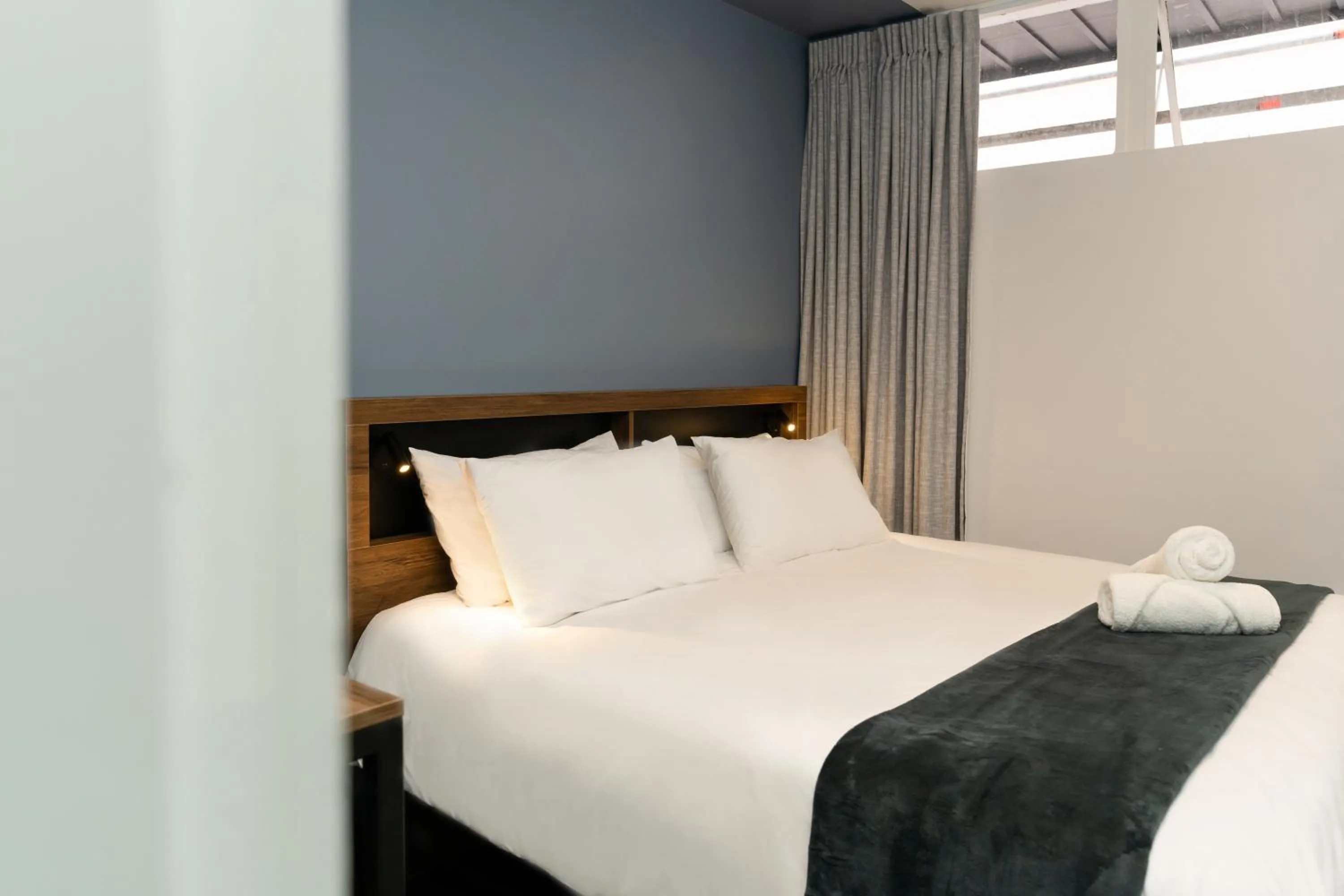 Bed in Haka House Auckland City