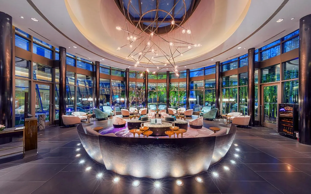 Lounge or bar in Shanghai Parkyard Hotel