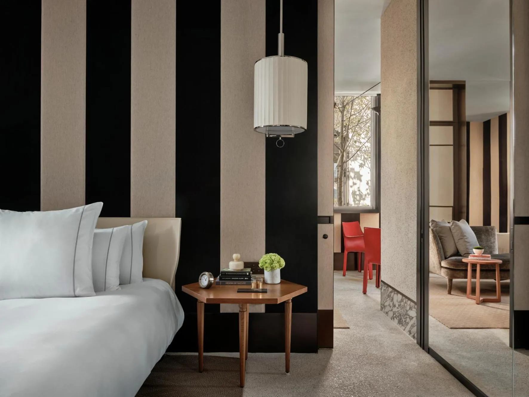 Bed in Rosewood Hong Kong