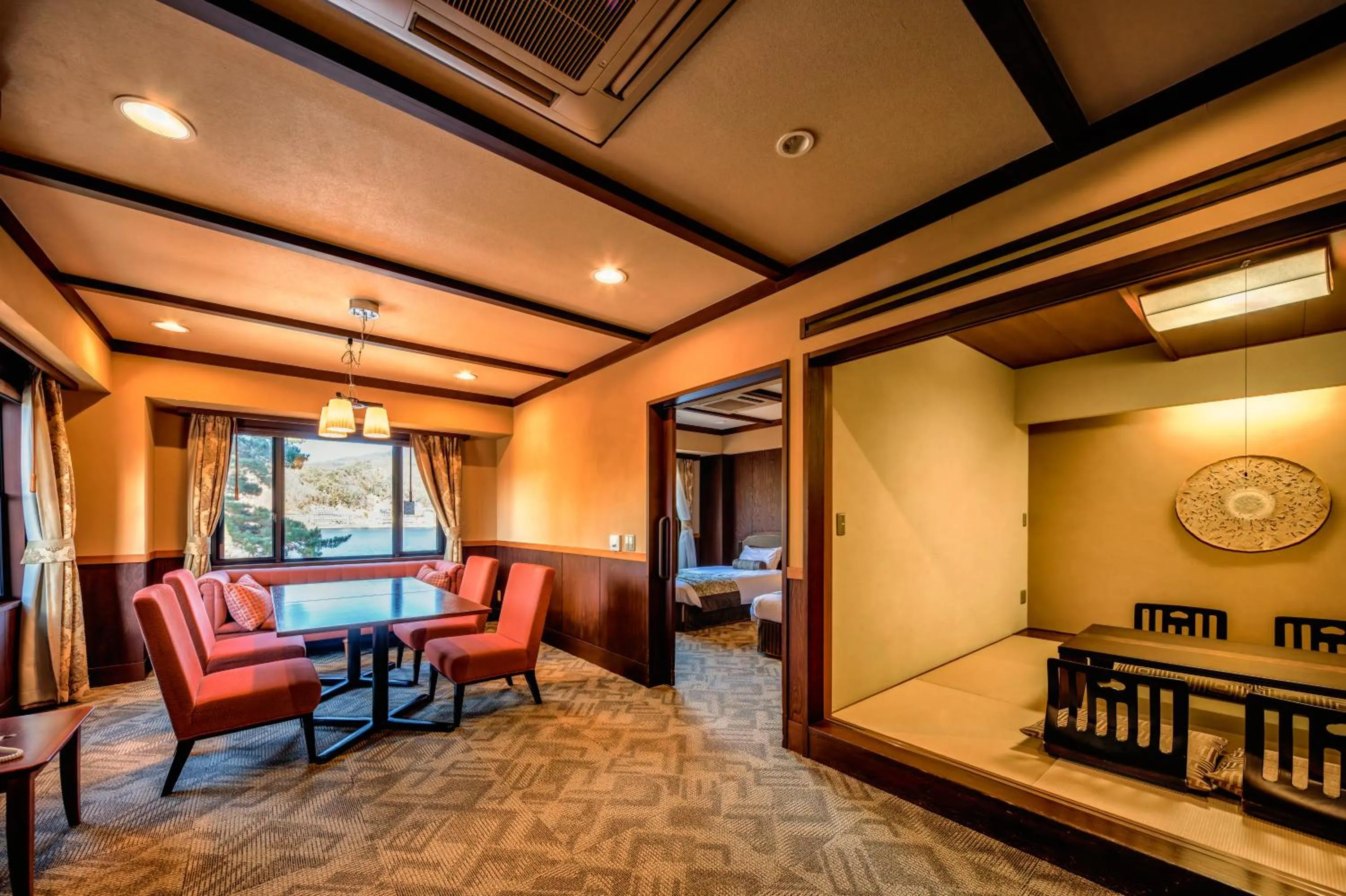 Seating area in Fuji Lake Hotel