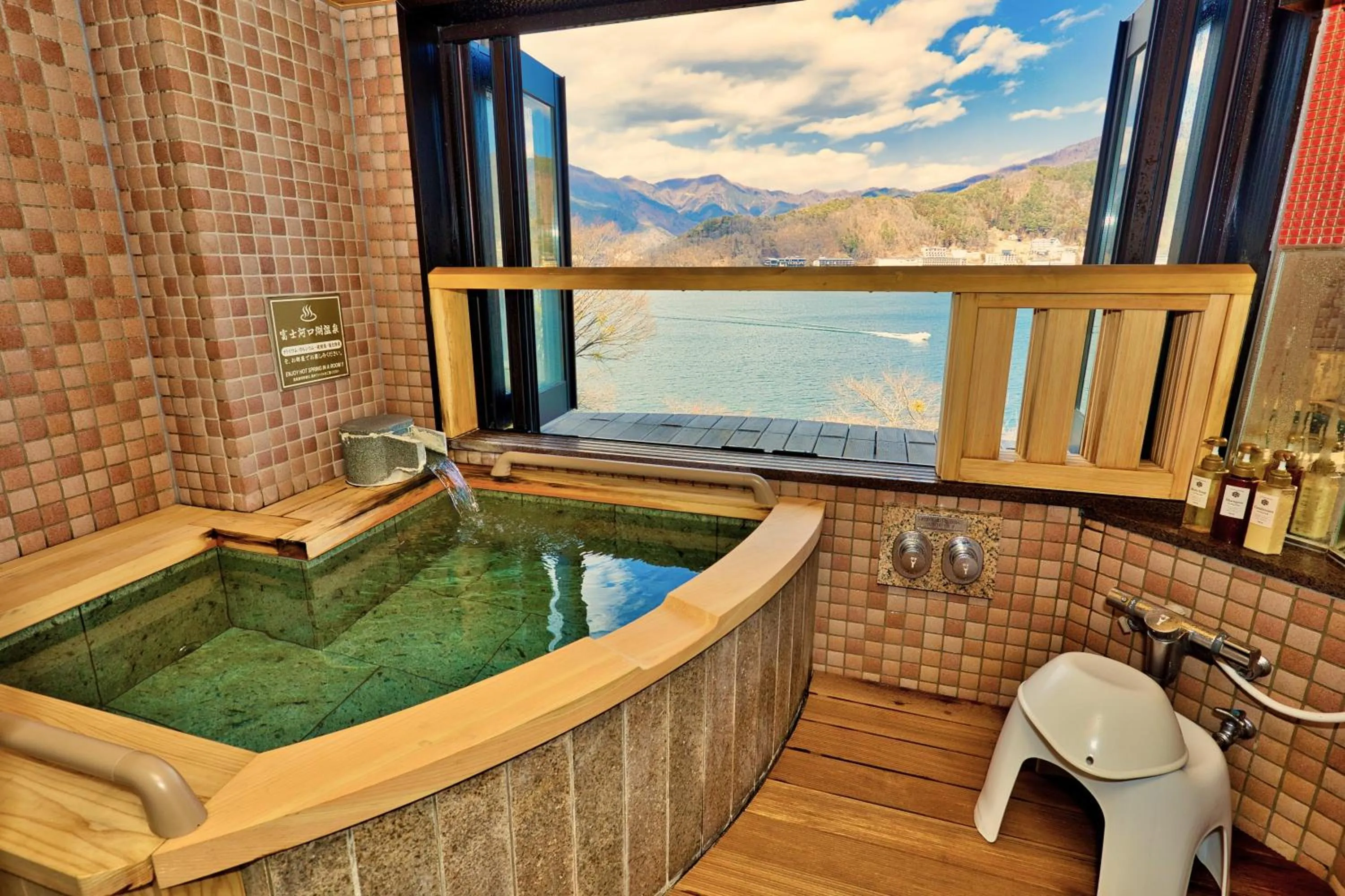 Open Air Bath in Fuji Lake Hotel