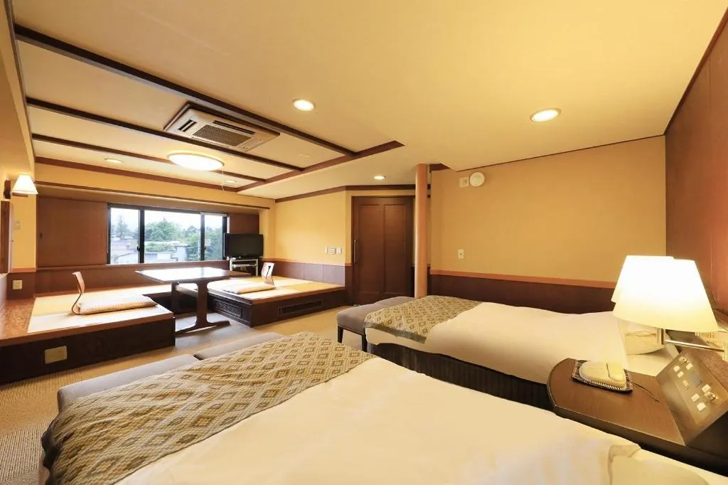 Bed in Fuji Lake Hotel