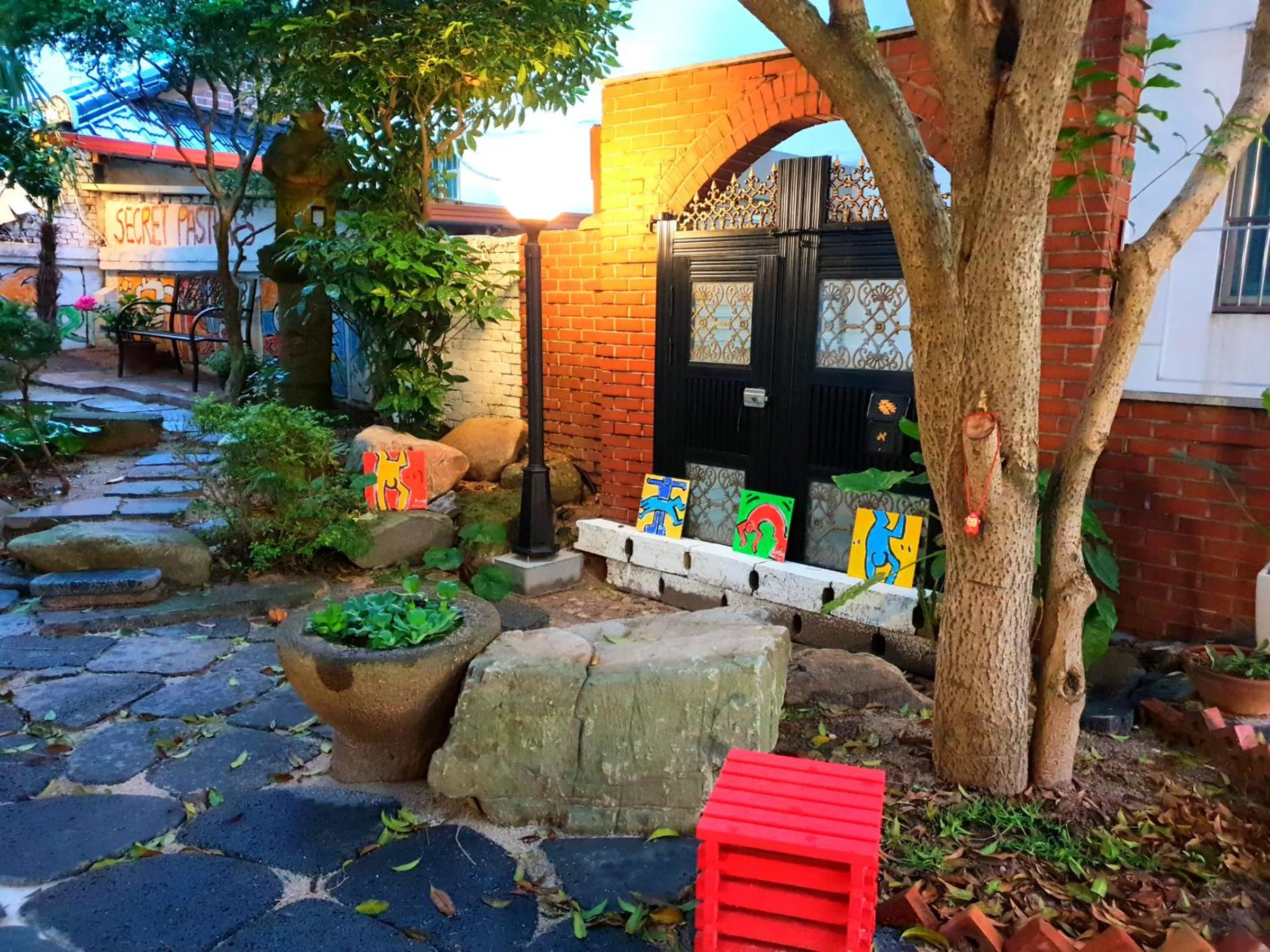 Gallery Family Hotel