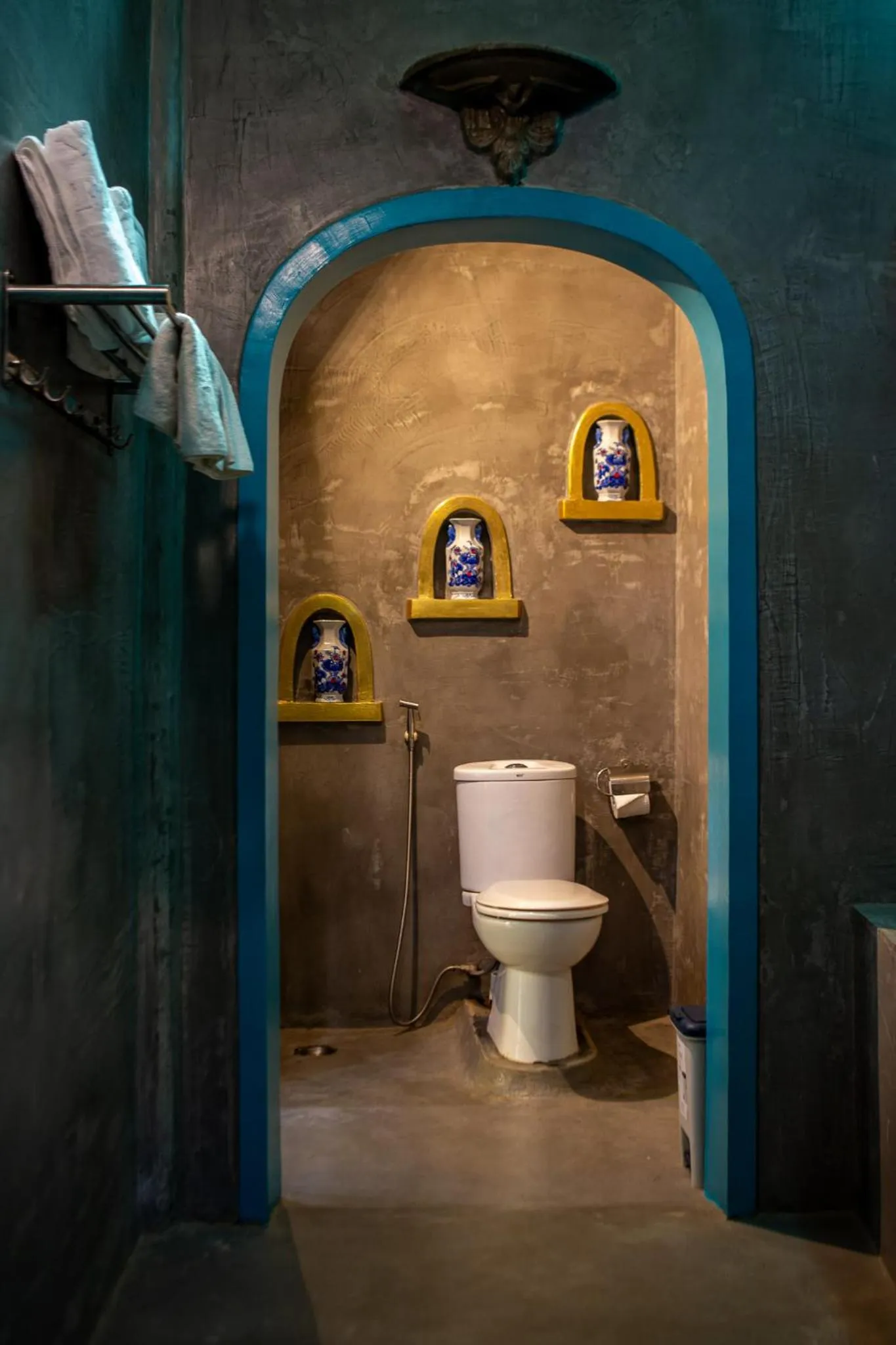 Toilet in Phong Nha Farmstay