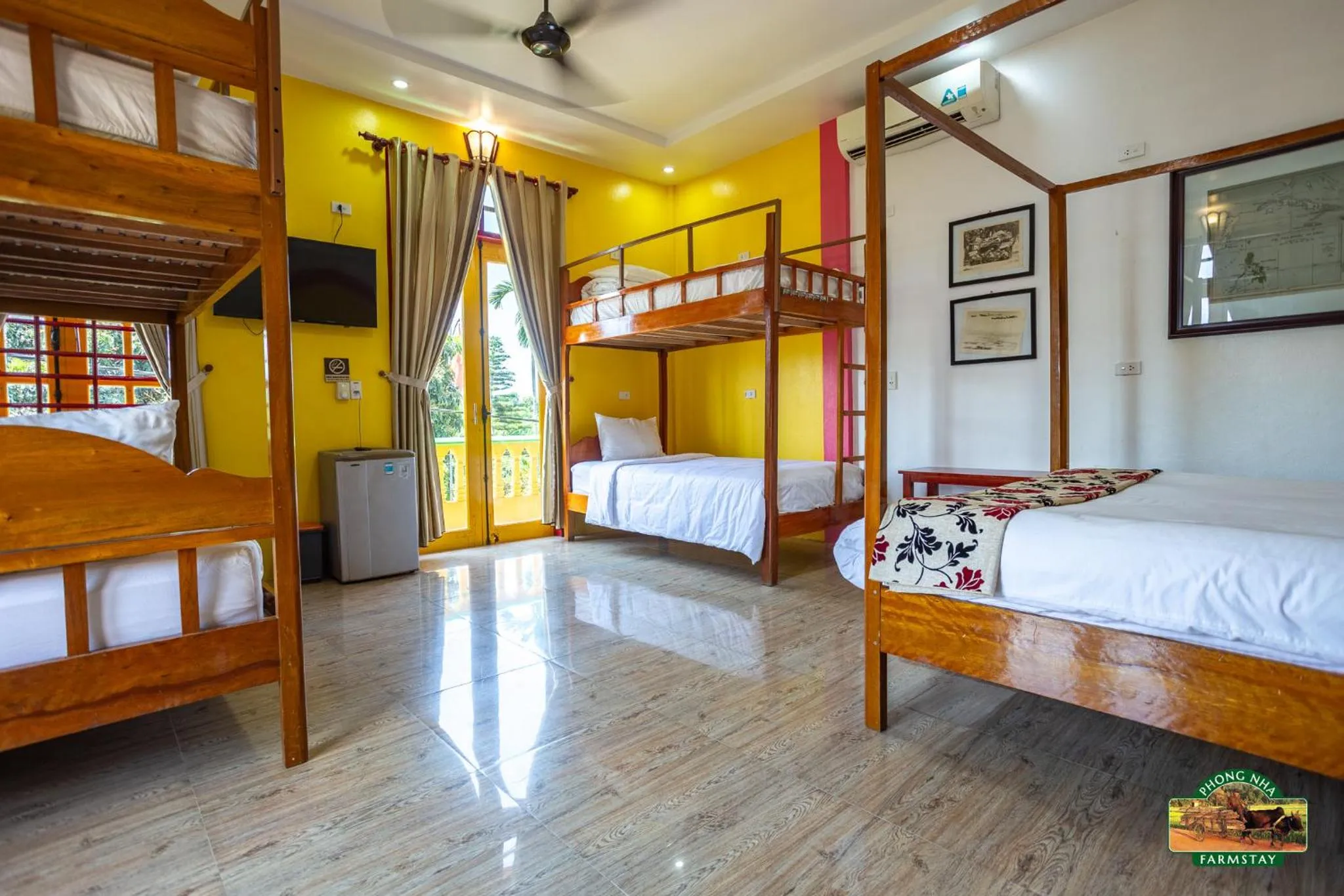 Bed in Phong Nha Farmstay