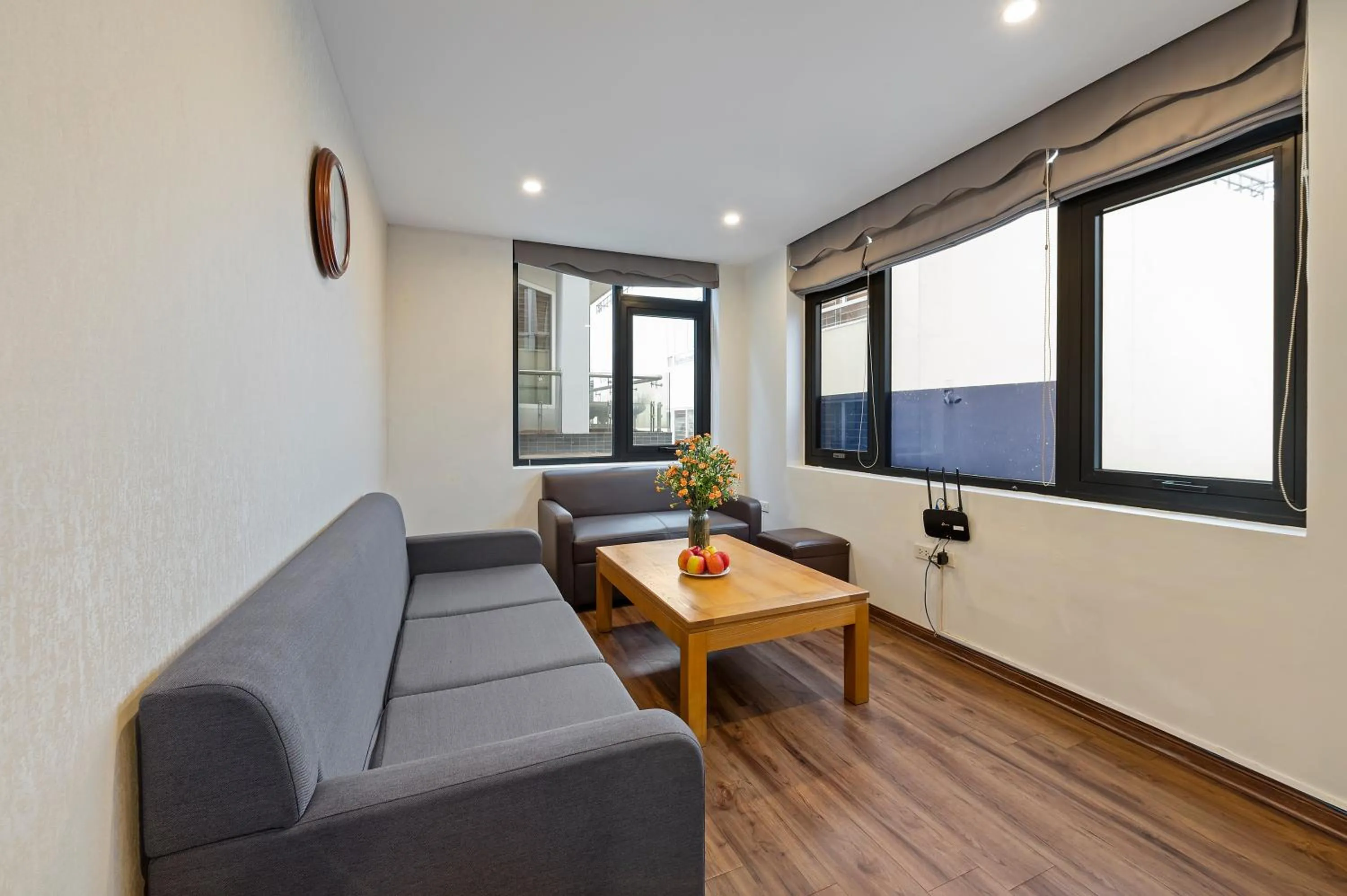 TV and multimedia in 22Housing luxury Hotel & Residence 39 Linh Lang