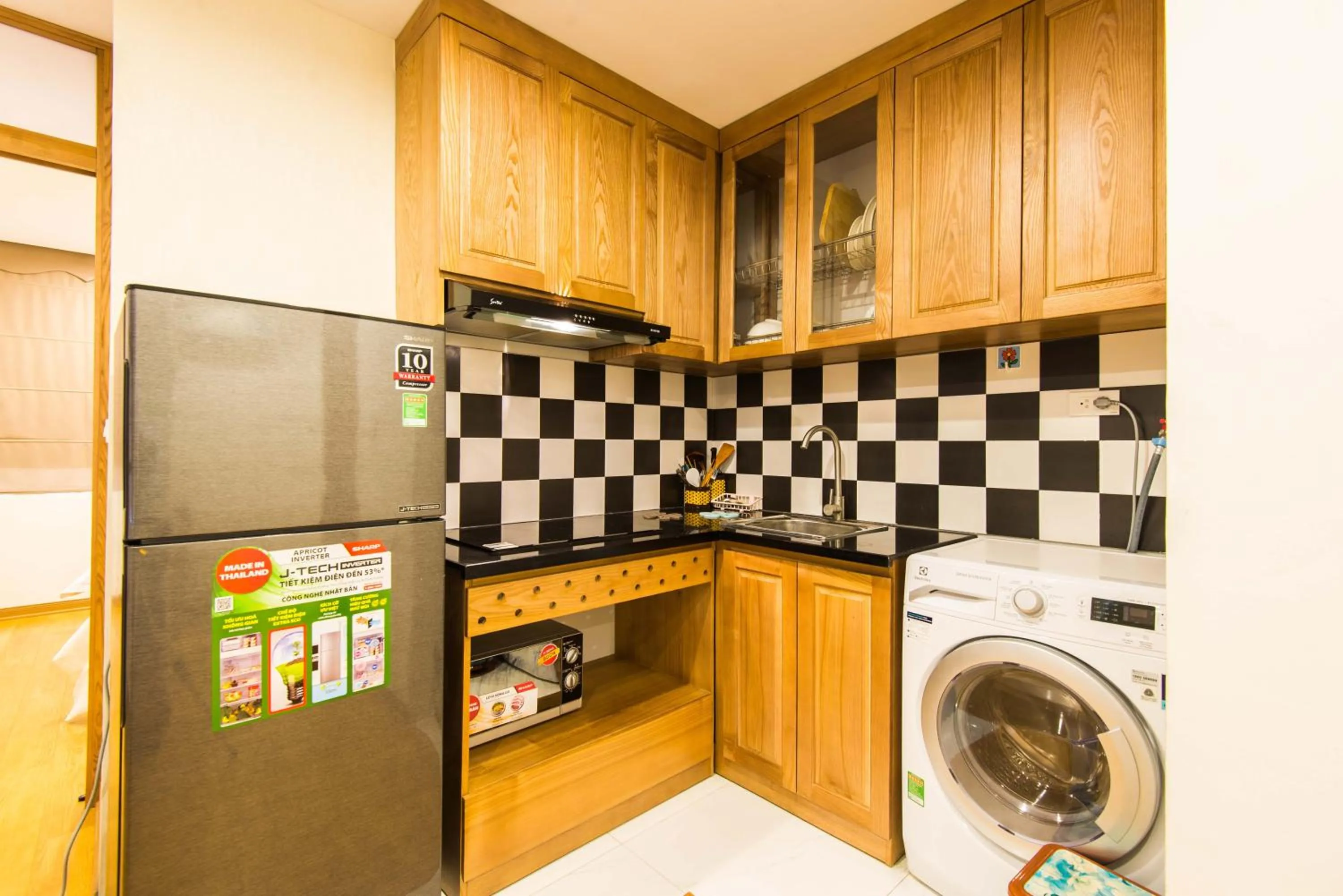 Kitchen or kitchenette in 22Housing luxury Hotel & Residence 39 Linh Lang