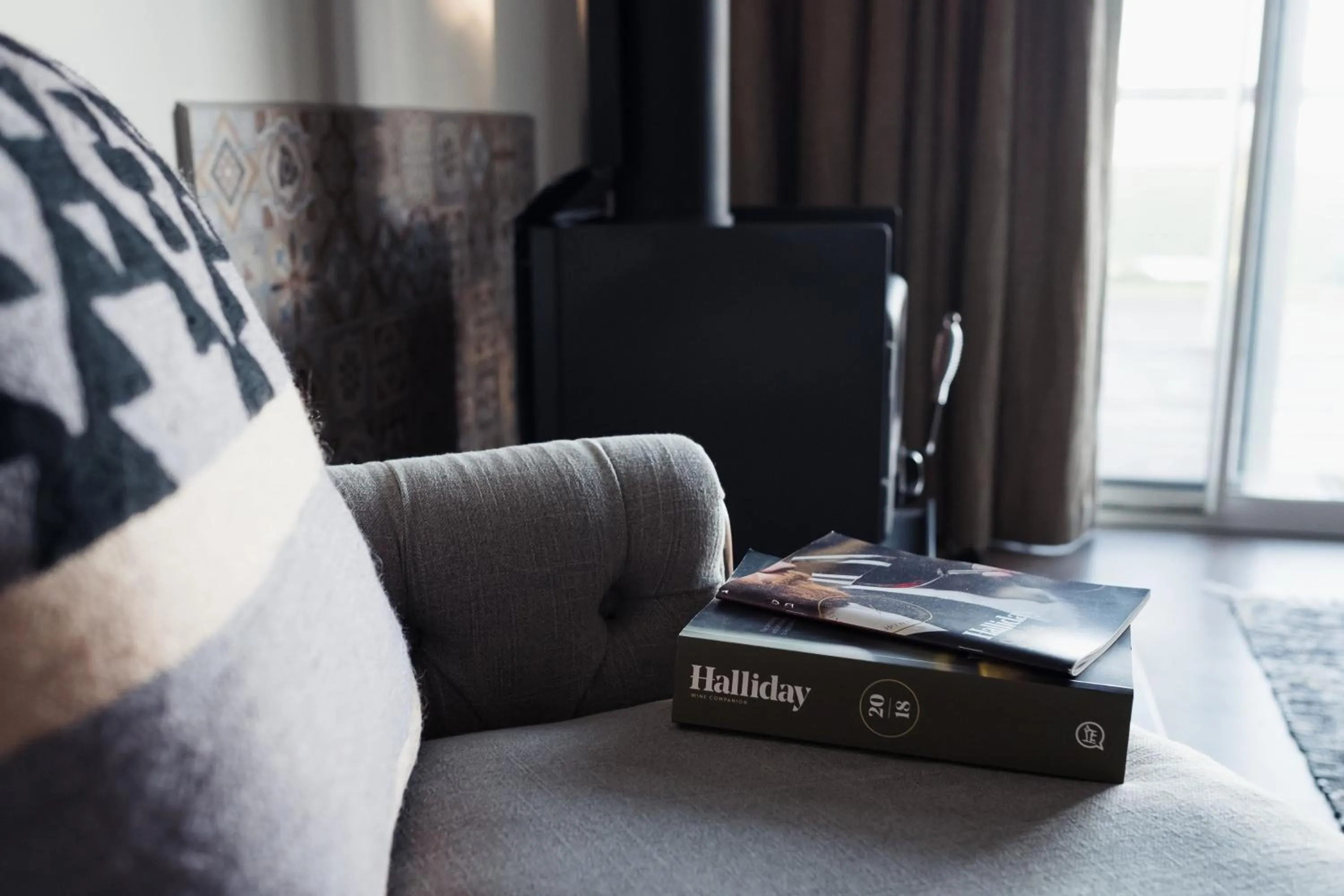 Seating area in Coastal Lodge