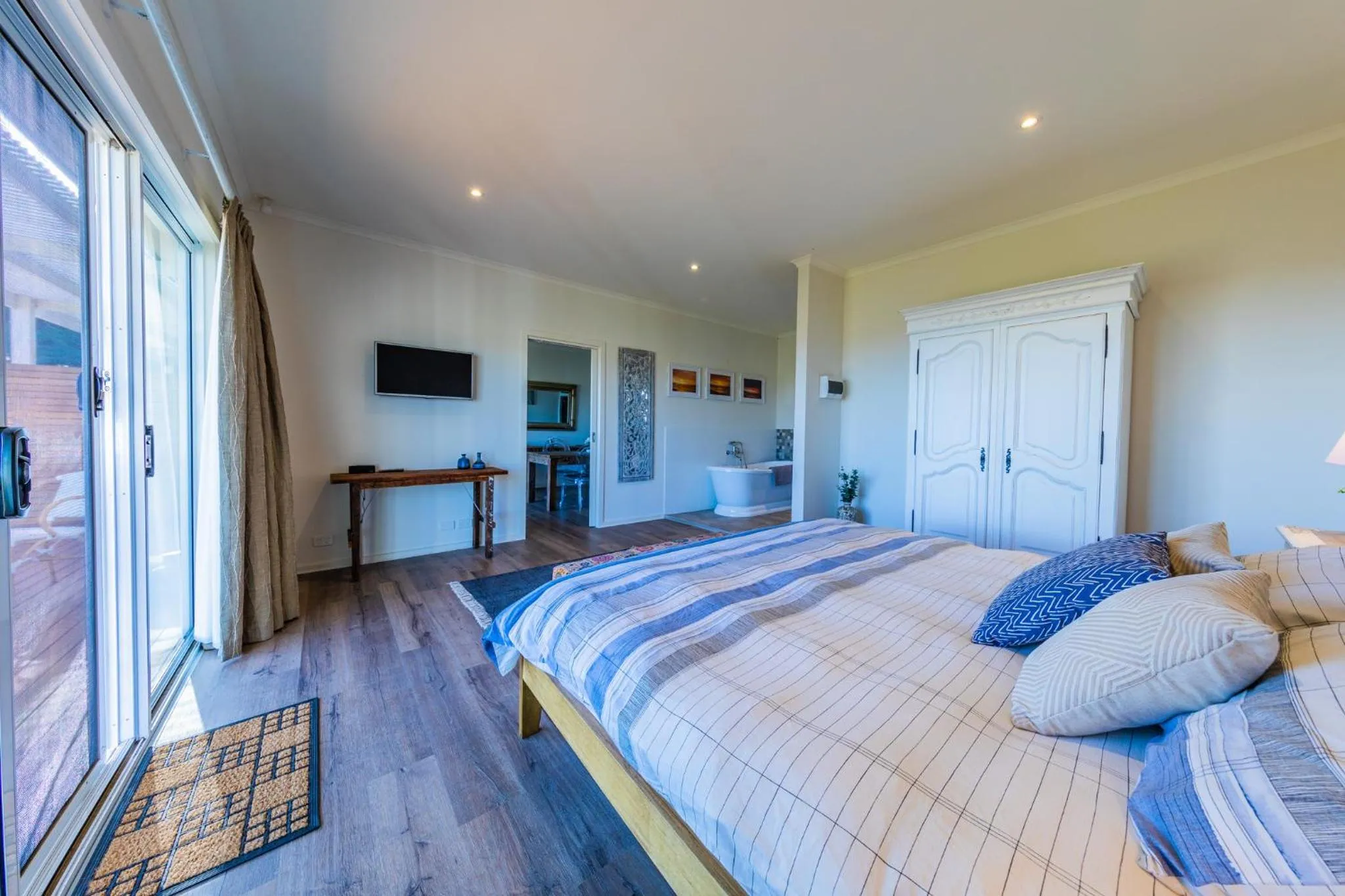 Bedroom in Coastal Lodge