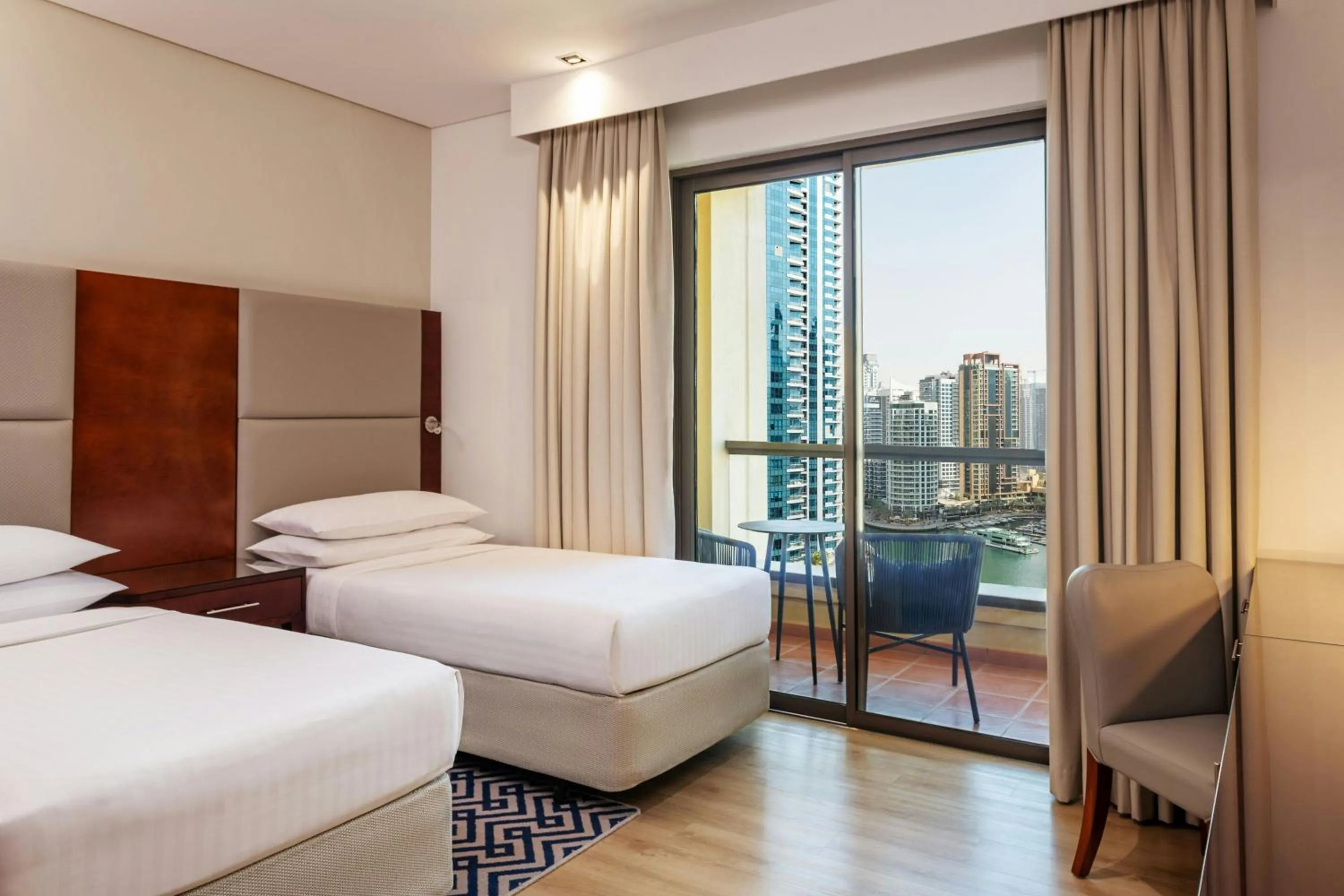 Bedroom, Bed in Sheraton The Walk, Dubai