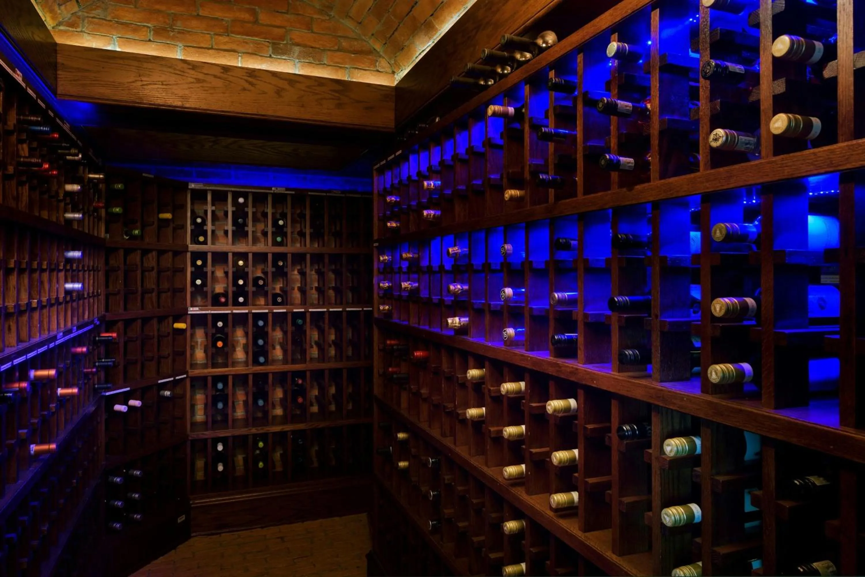 Restaurant/places to eat in Sheraton The Walk, Dubai