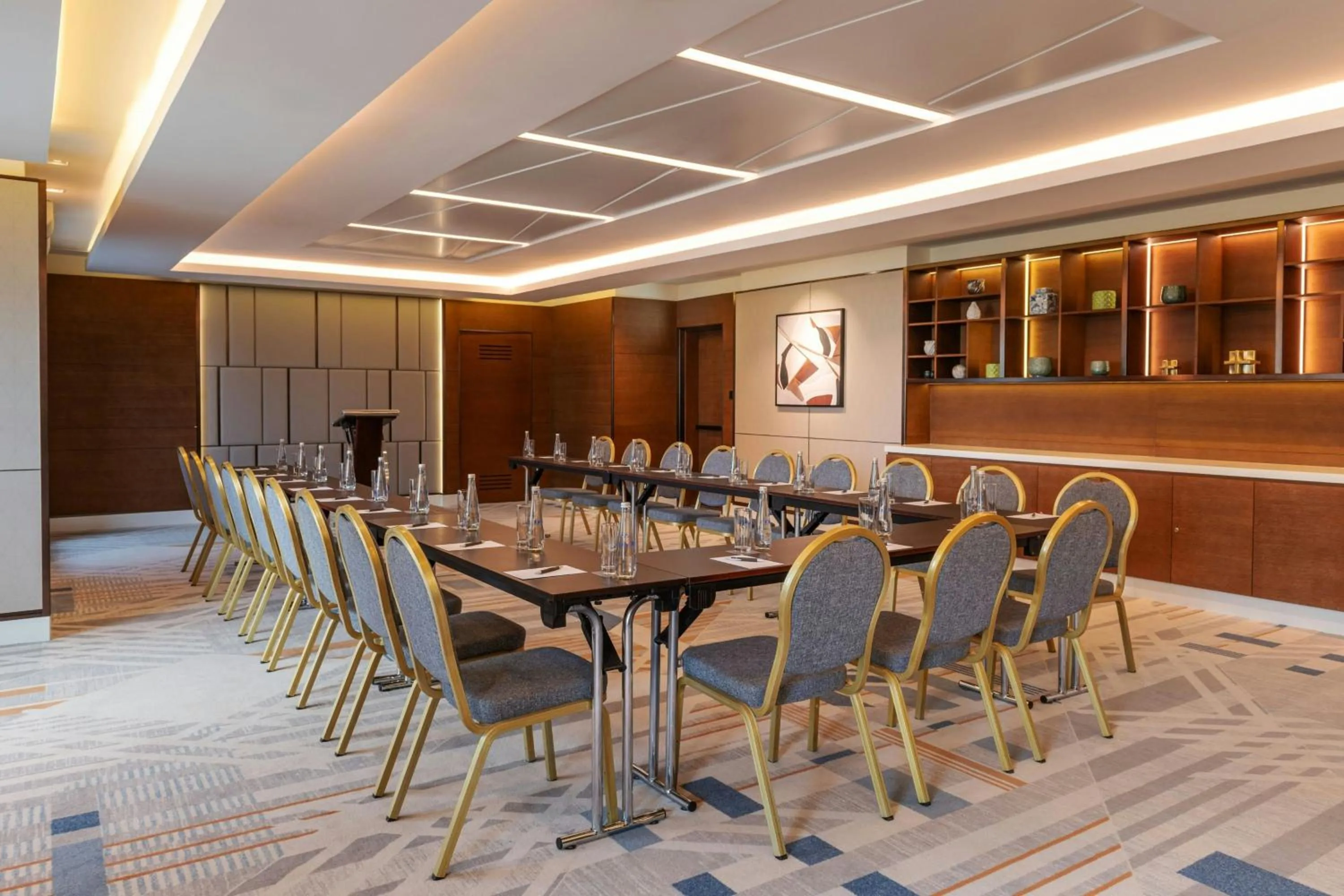 Meeting/conference room in Sheraton The Walk, Dubai