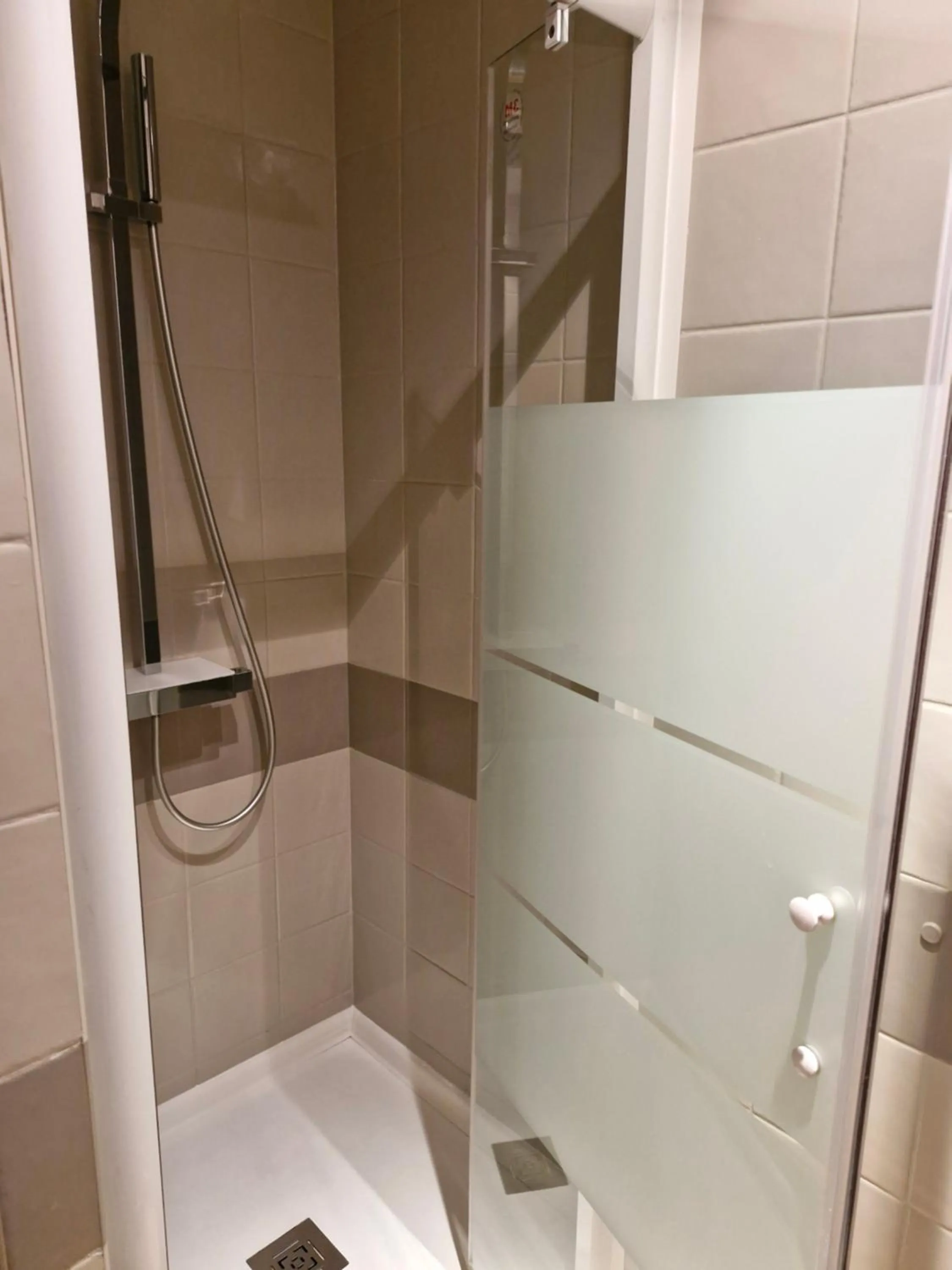 Bathroom in Le Domaine de Bella