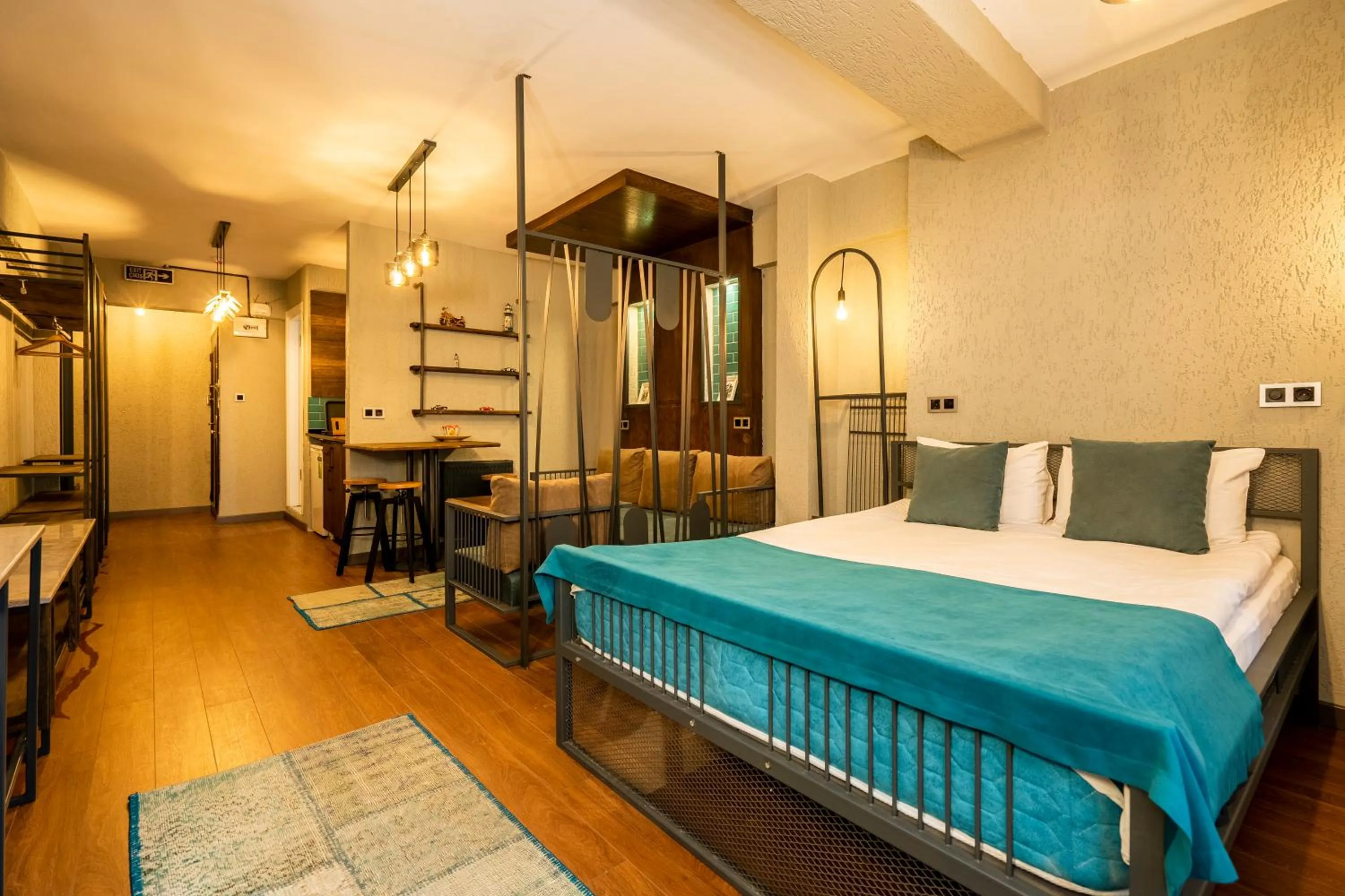 Photo of the whole room, Bed in Cube Suites