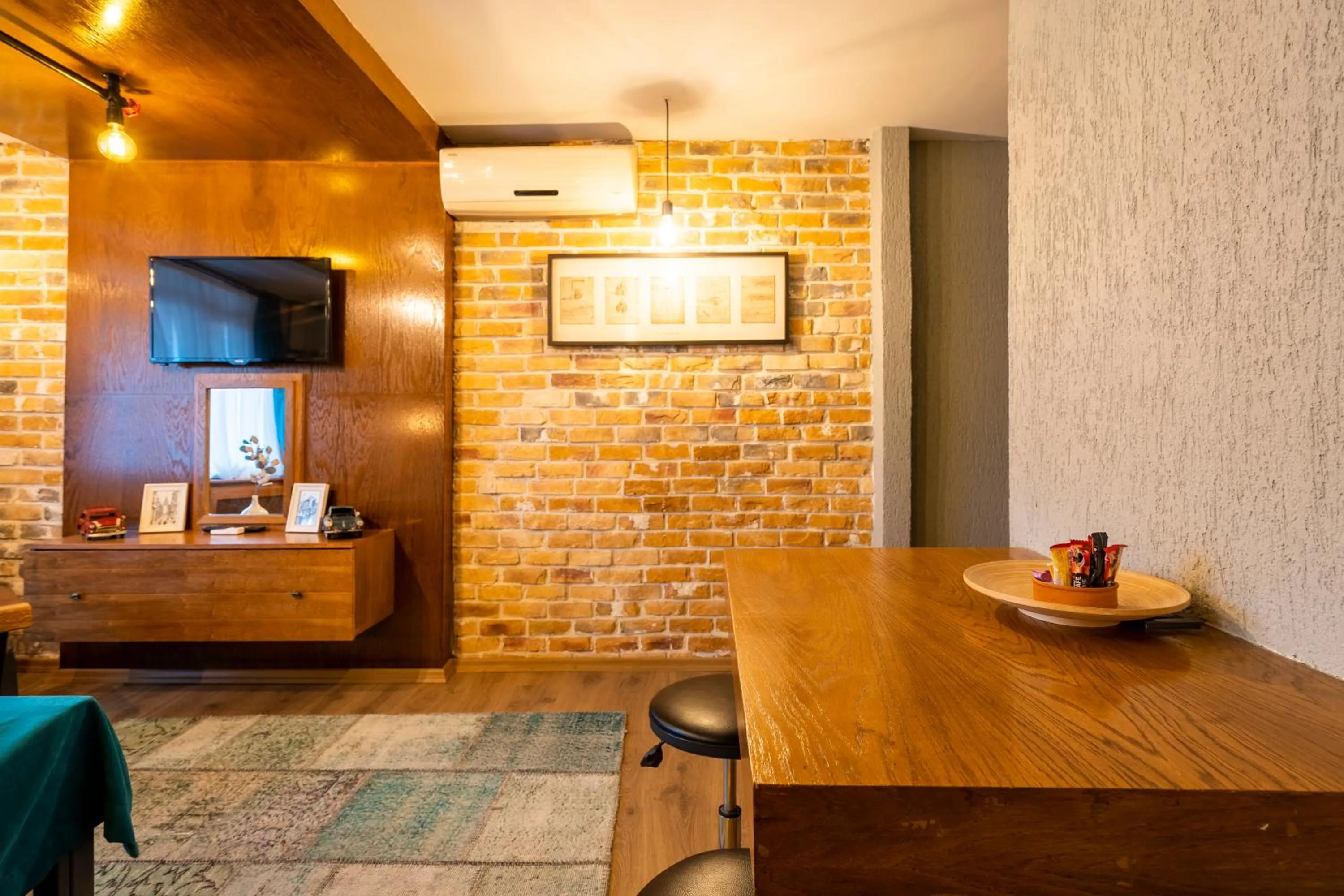 TV and multimedia in Cube Suites