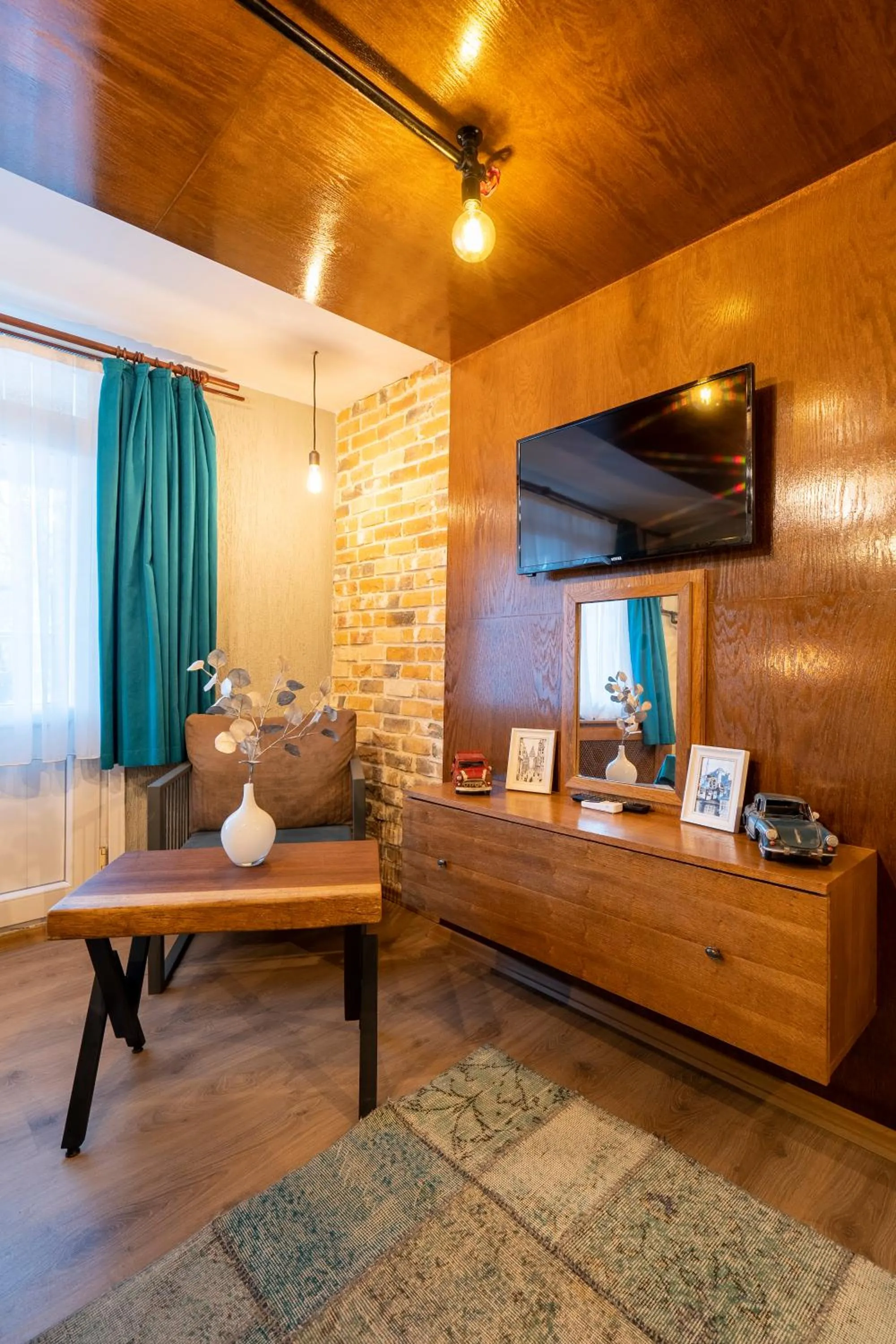 TV and multimedia in Cube Suites