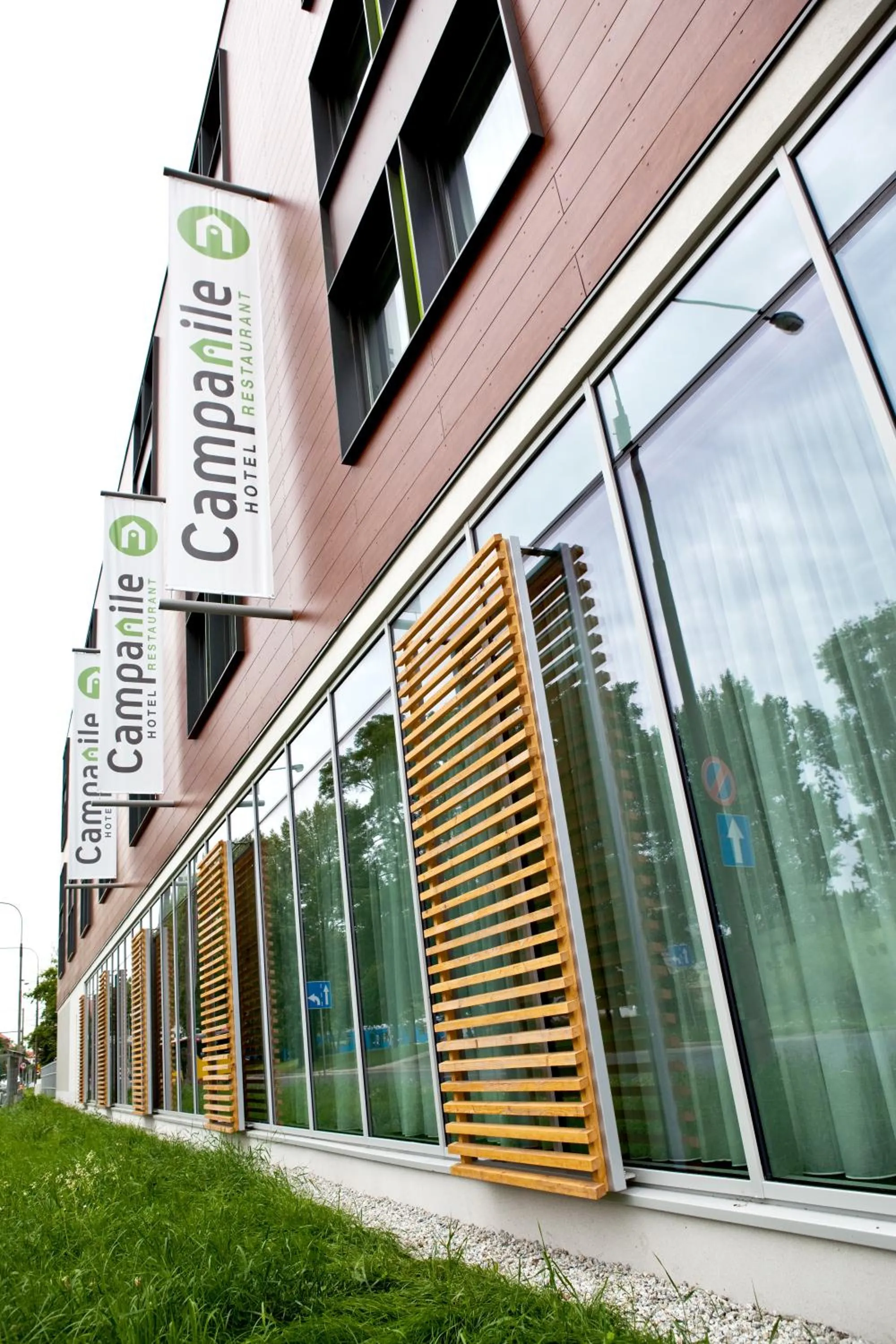 Facade/entrance in Campanile Wroclaw Centrum