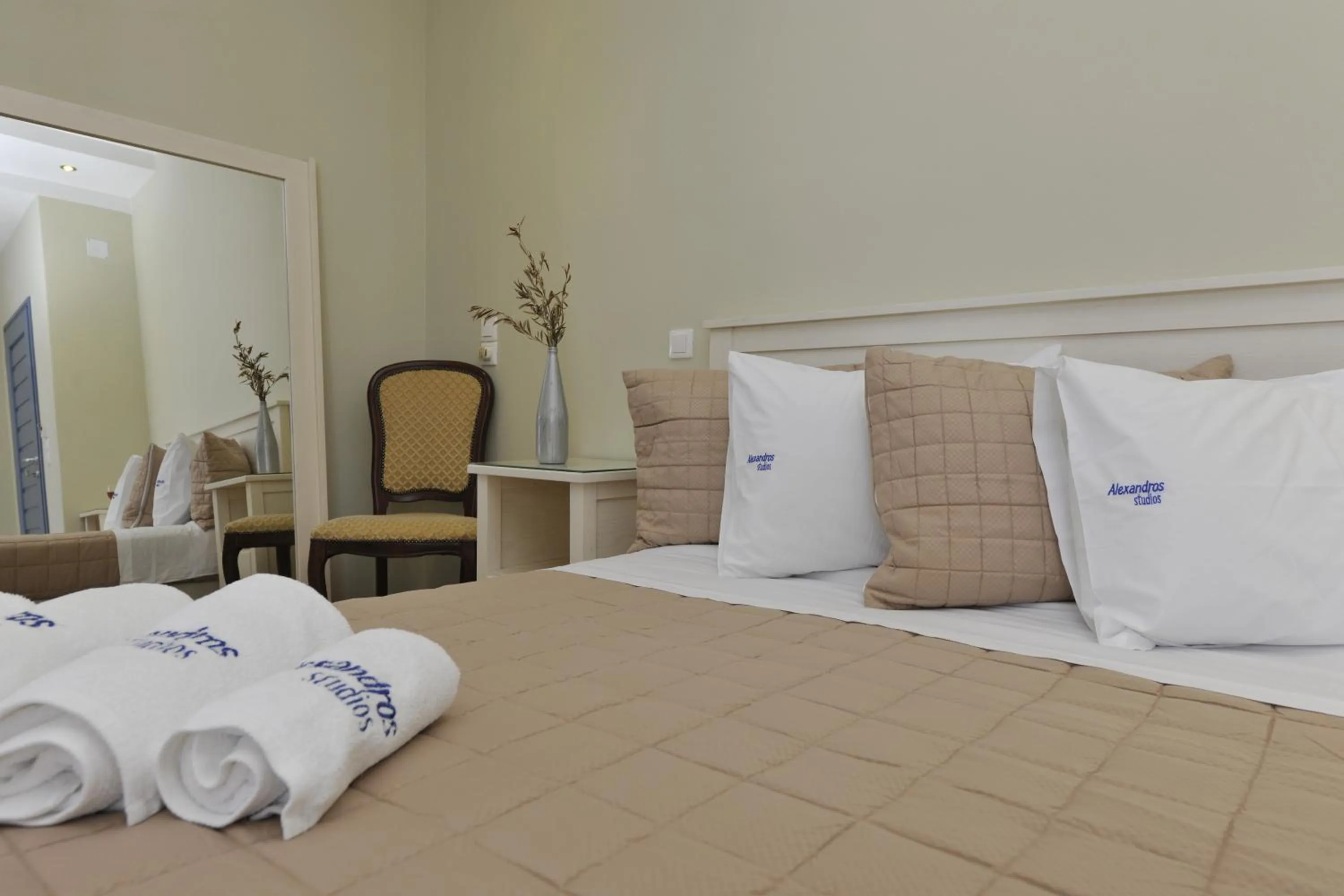 Bed in Alexandros Studios