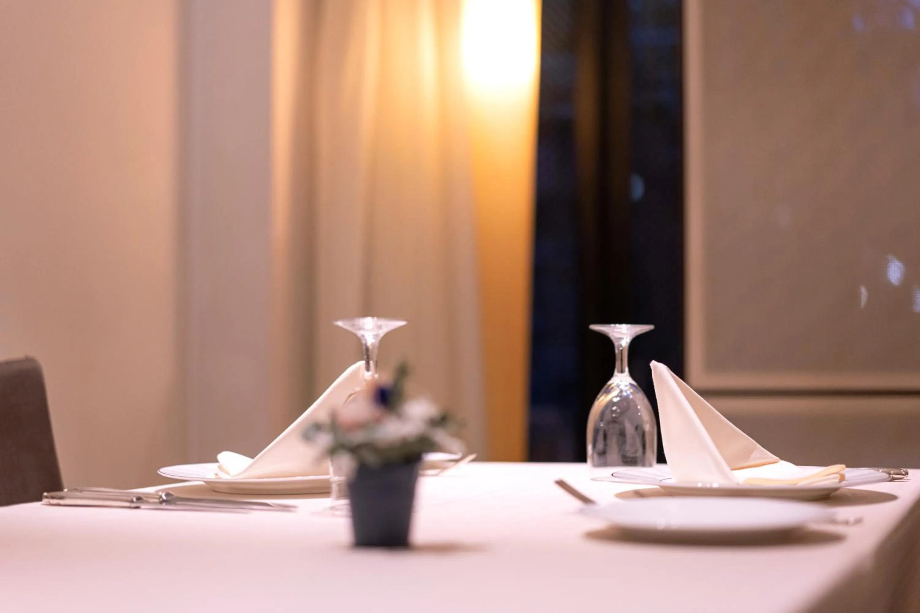 Restaurant/places to eat in Chigusa Hotel