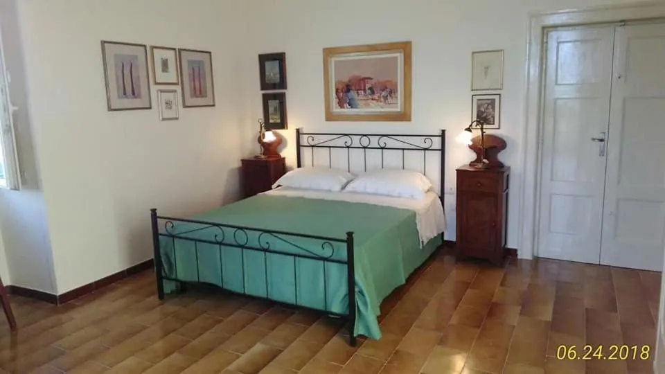 Bed in B&B villa Maria