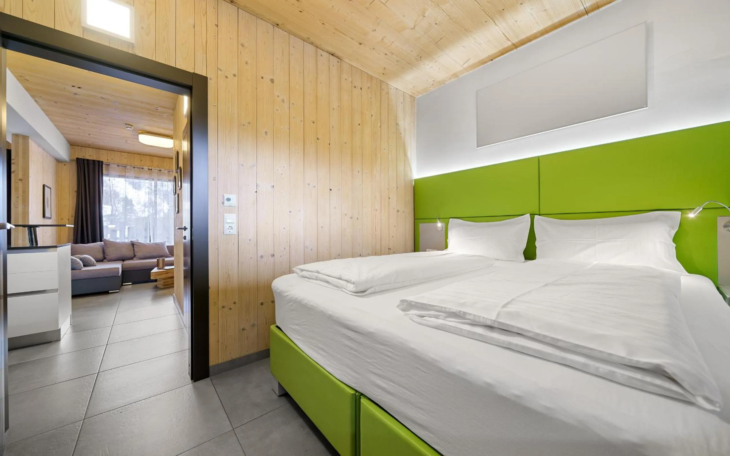Bedroom, Bed in Aparthotel Zell am See (Contactless Check-In)