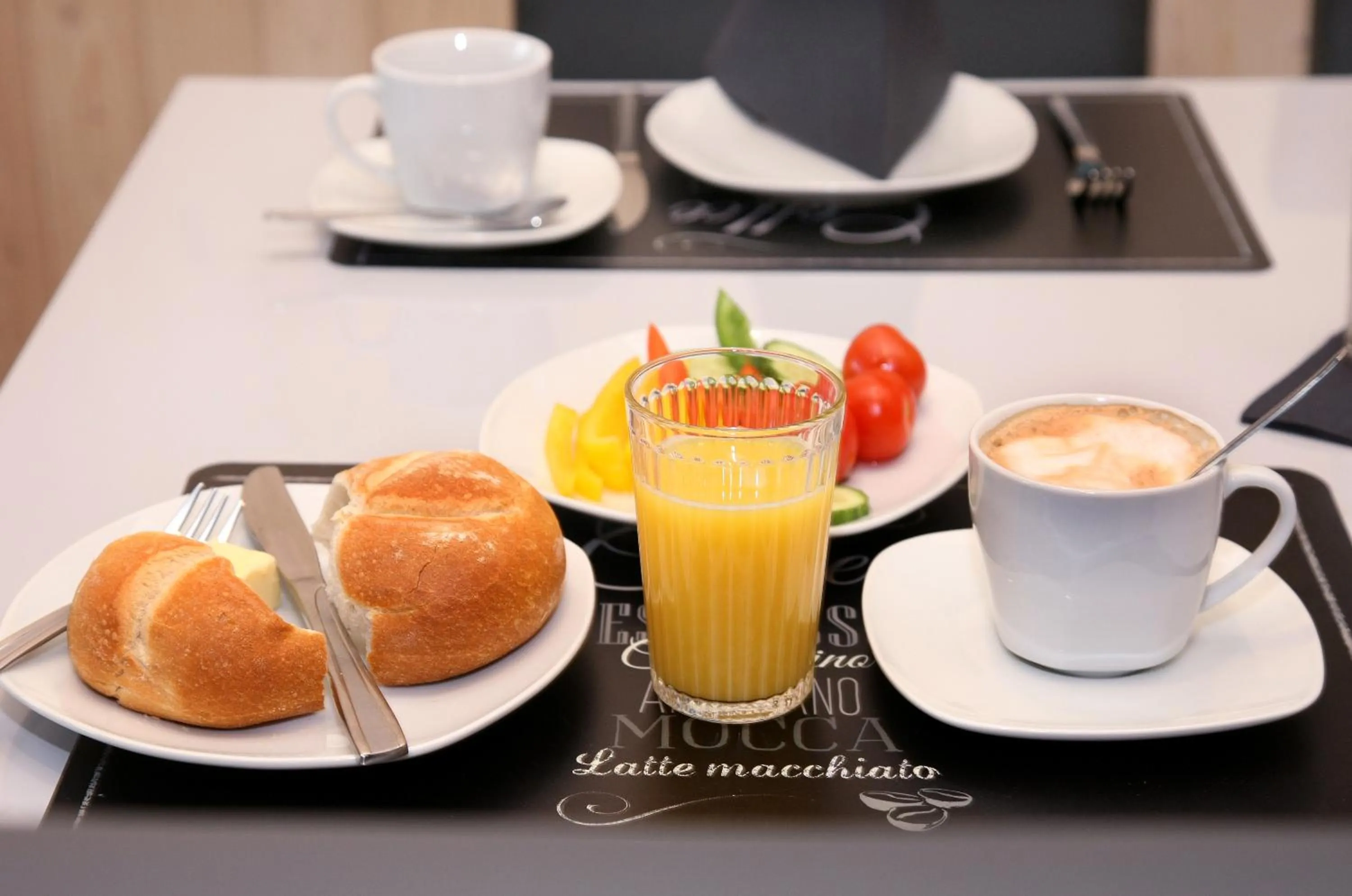 Food and drinks in Aparthotel Zell am See (Contactless Check-In)