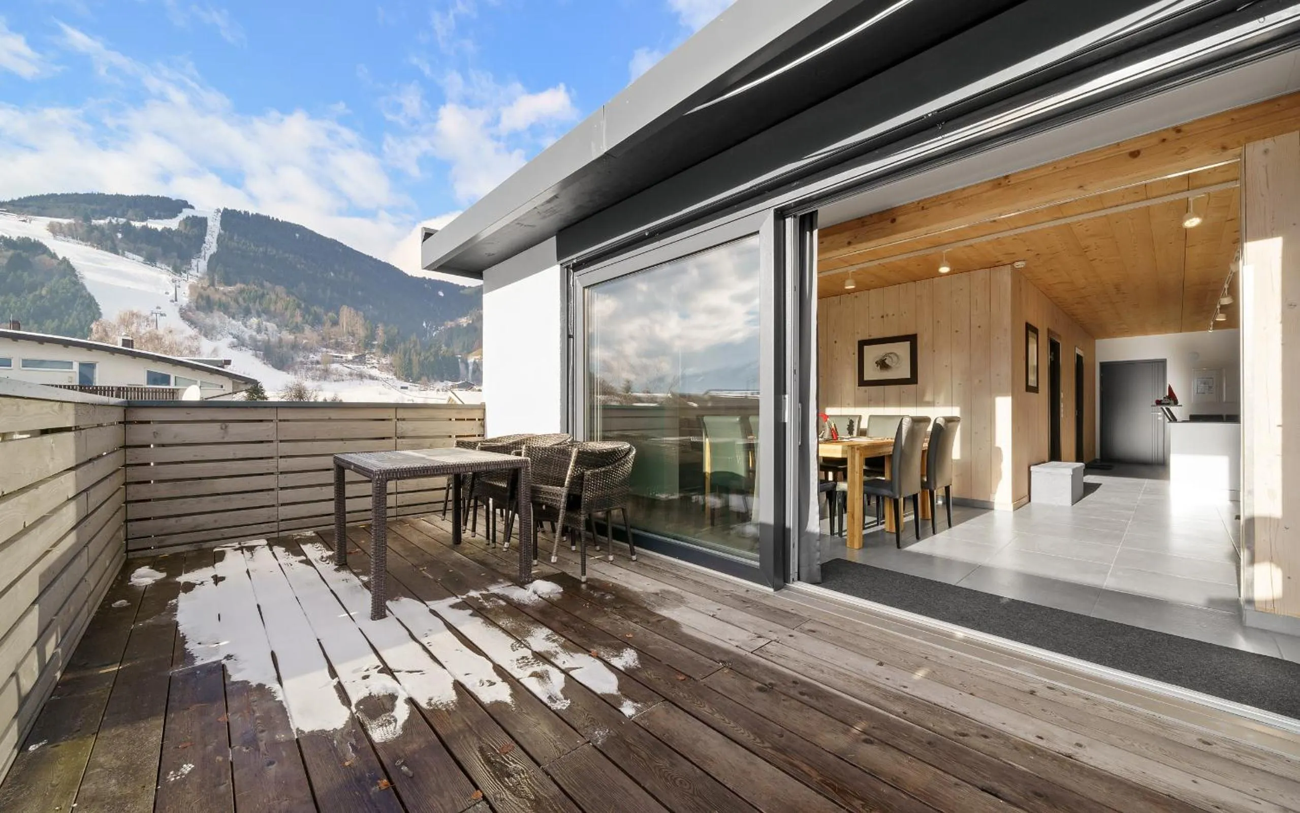 Property building in Aparthotel Zell am See (Contactless Check-In)