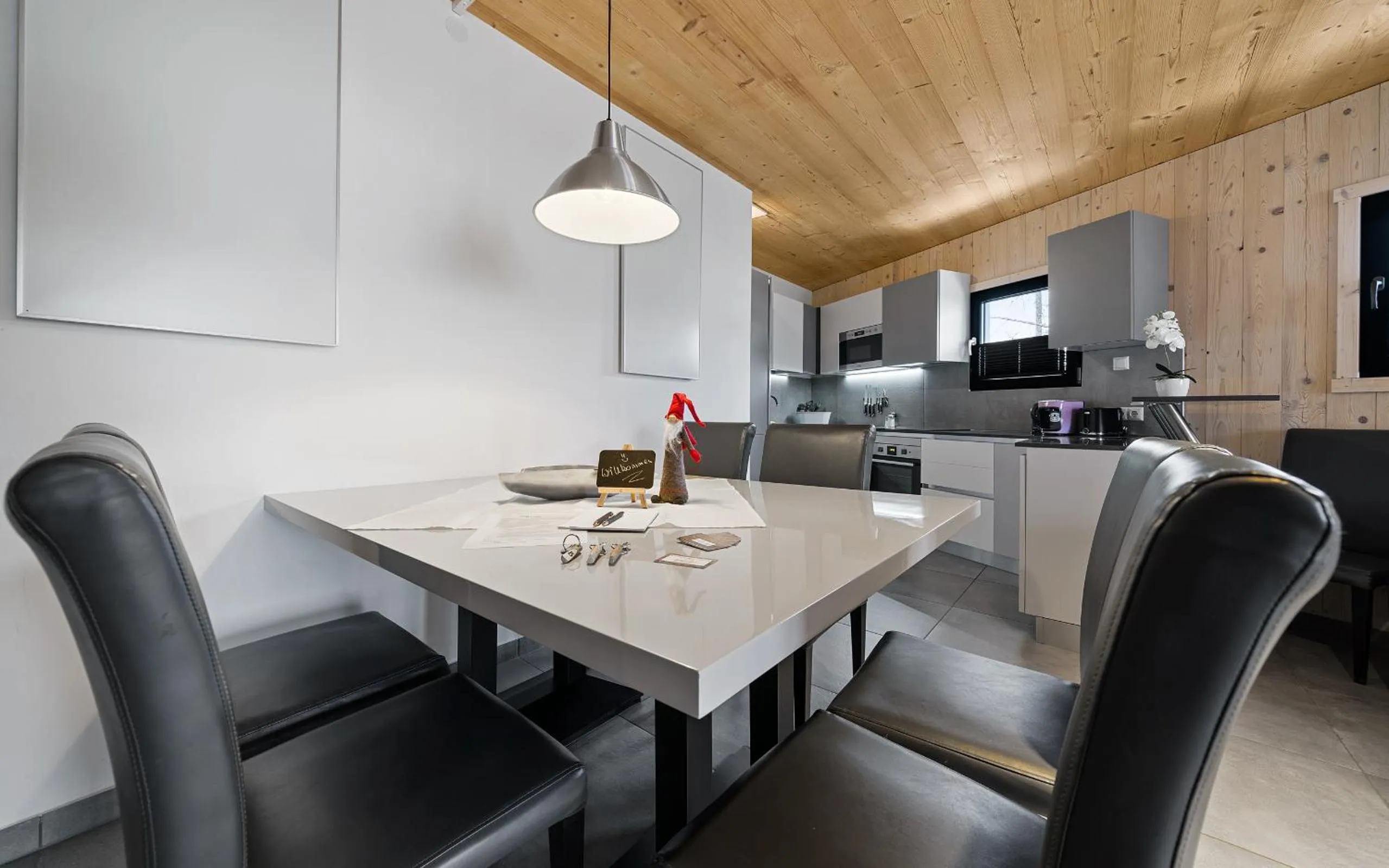 Dining area in Aparthotel Zell am See (Contactless Check-In)