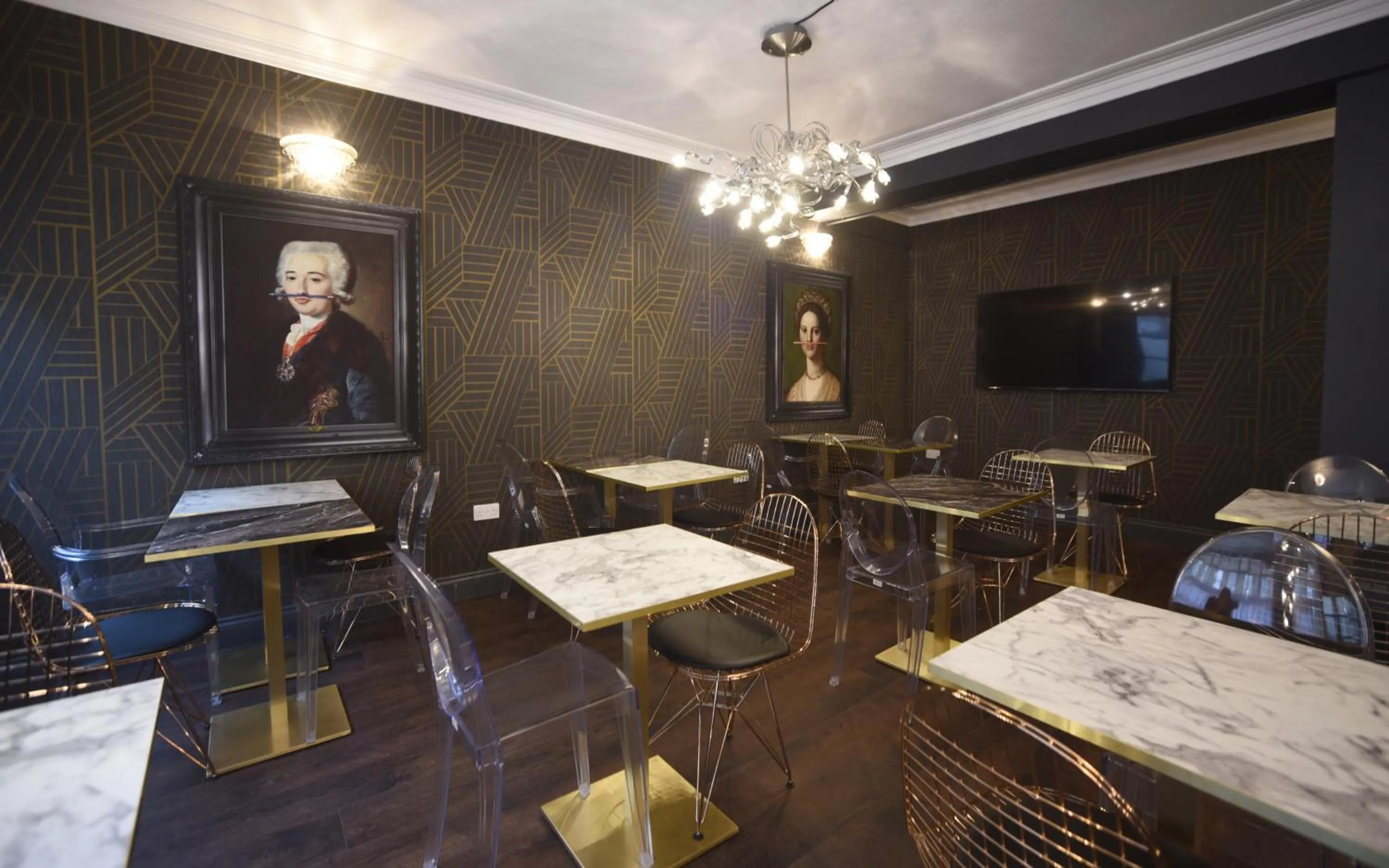 Lounge or bar in The Pack And Carriage London