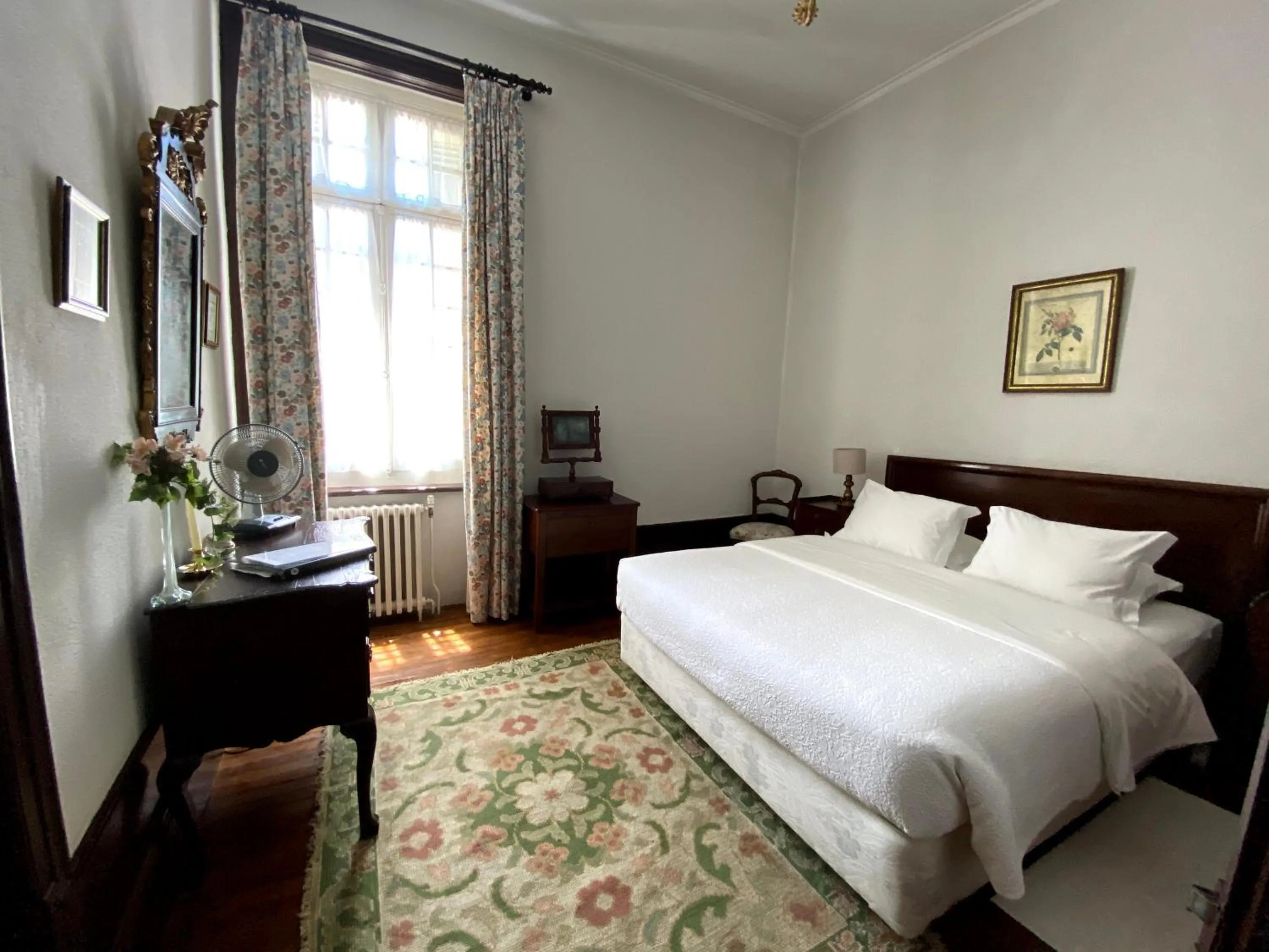 Bedroom, Bed in Vila Duparchy