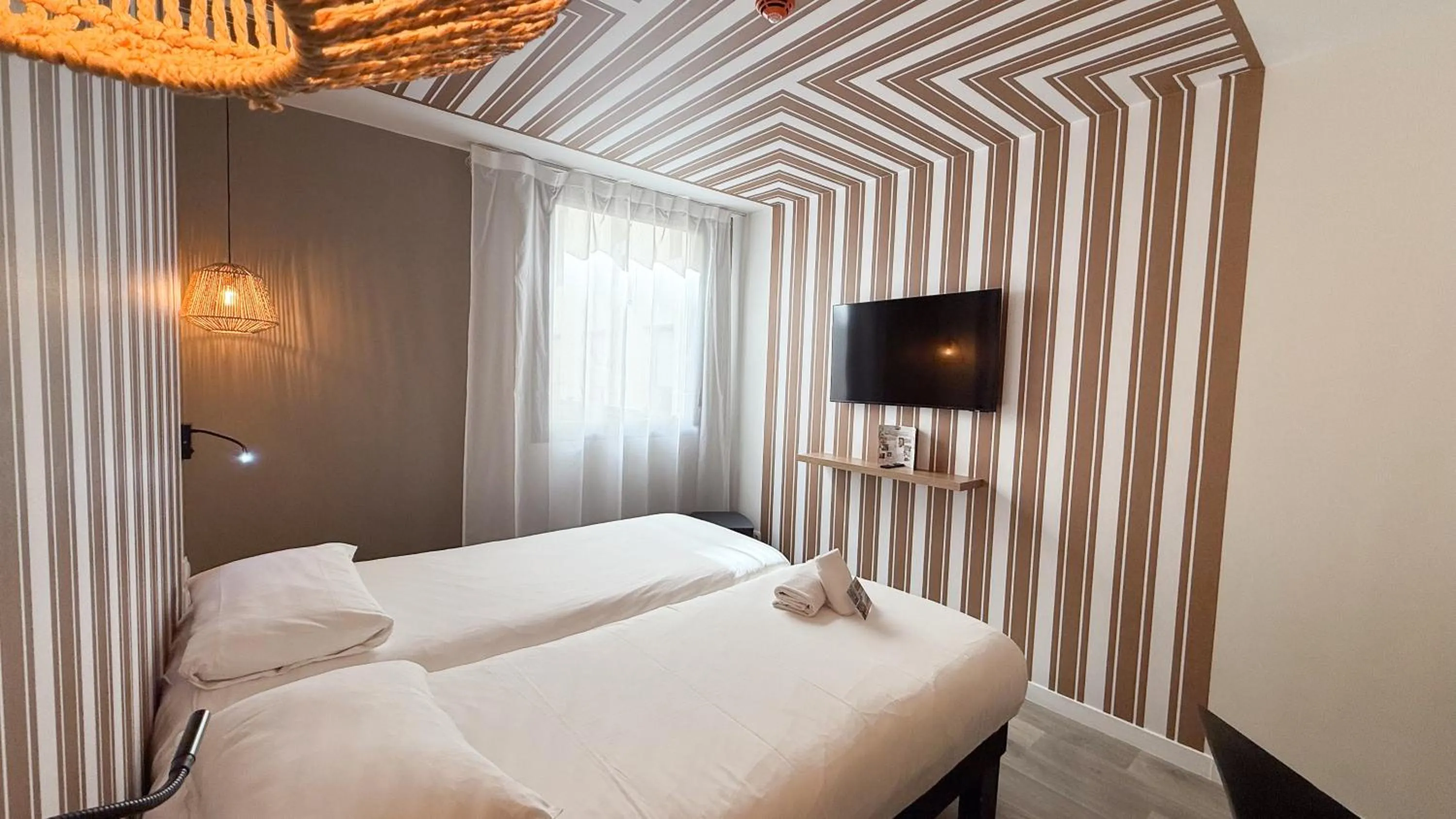 Bed in ibis Styles Nimes Gare Centre