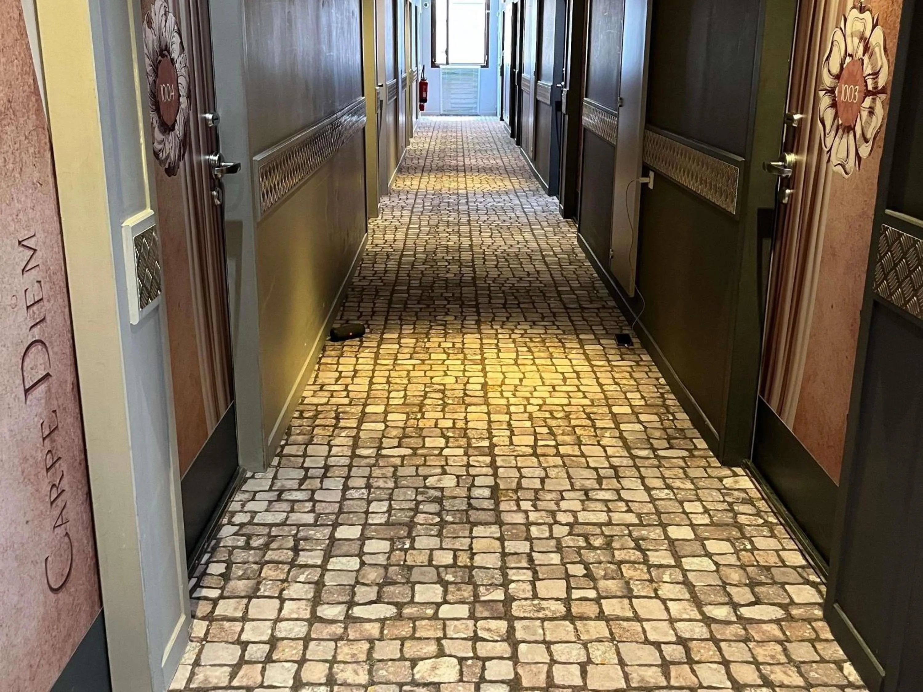 Bedroom in ibis Styles Nimes Gare Centre