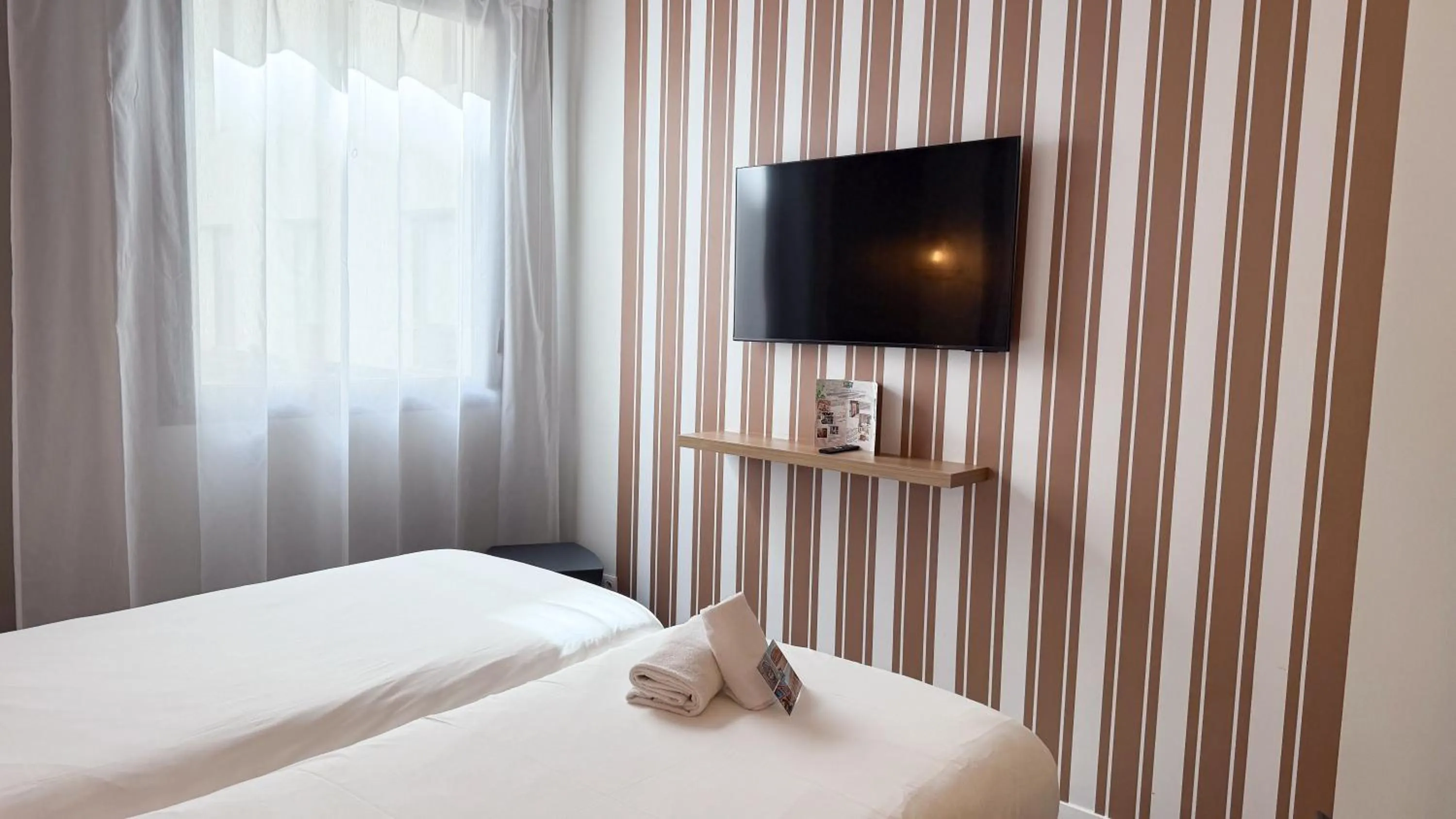 Bed in ibis Styles Nimes Gare Centre