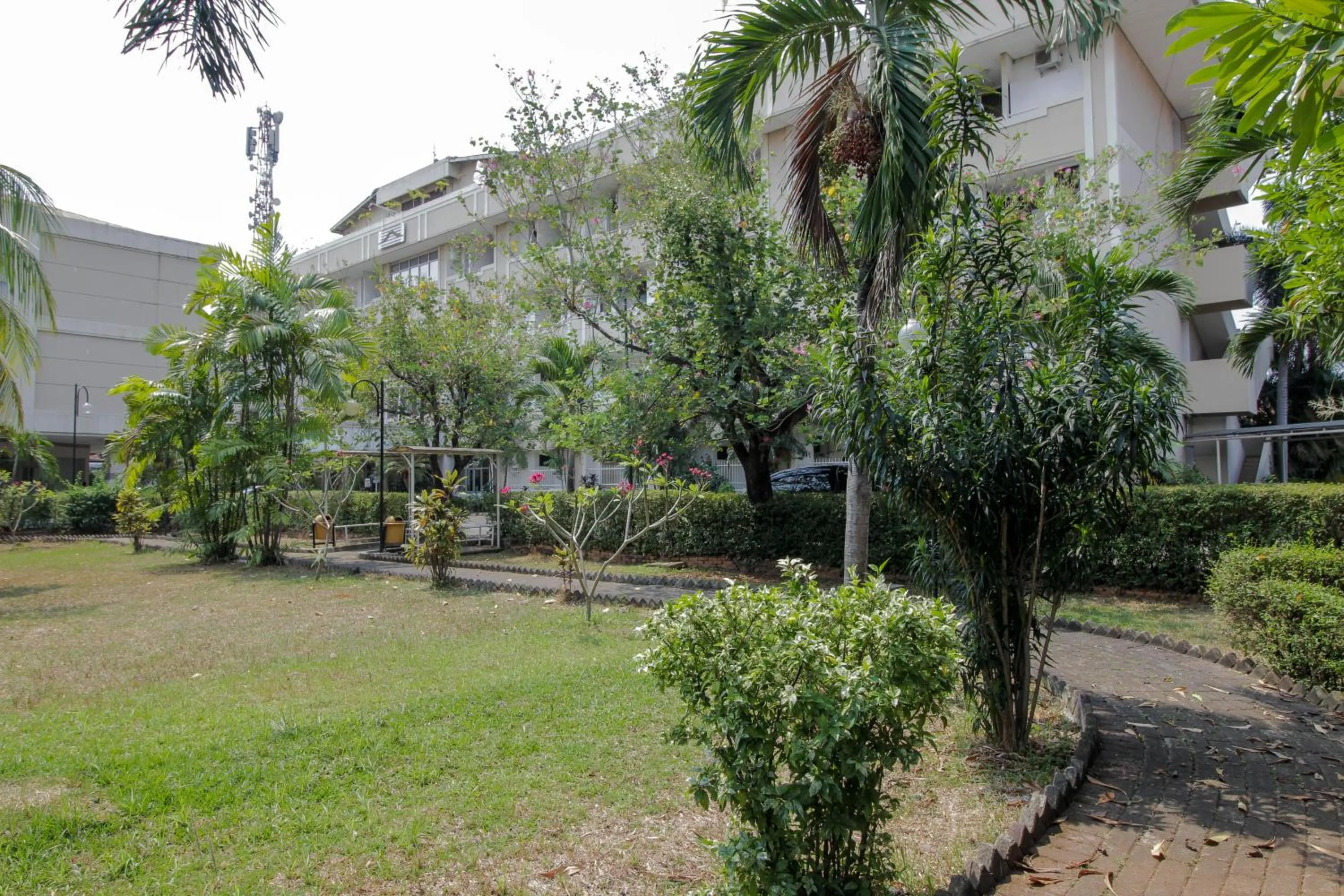 Property building in RedDoorz Plus at Pitagiri GBK Senayan