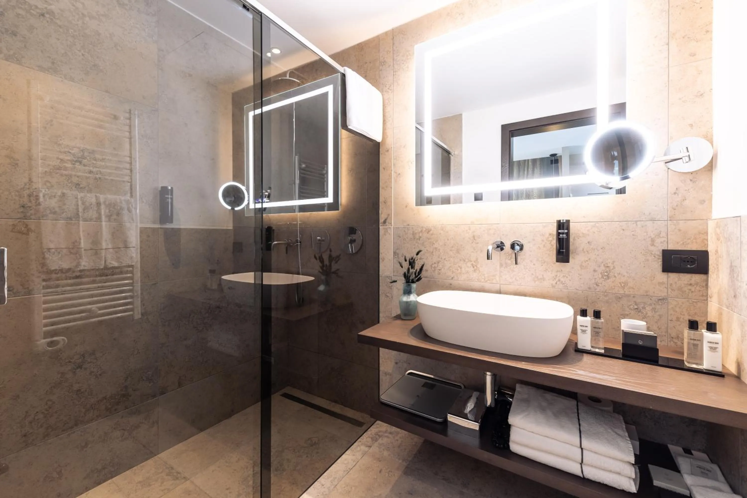 Shower in Quellenhof Luxury Resort Lazise