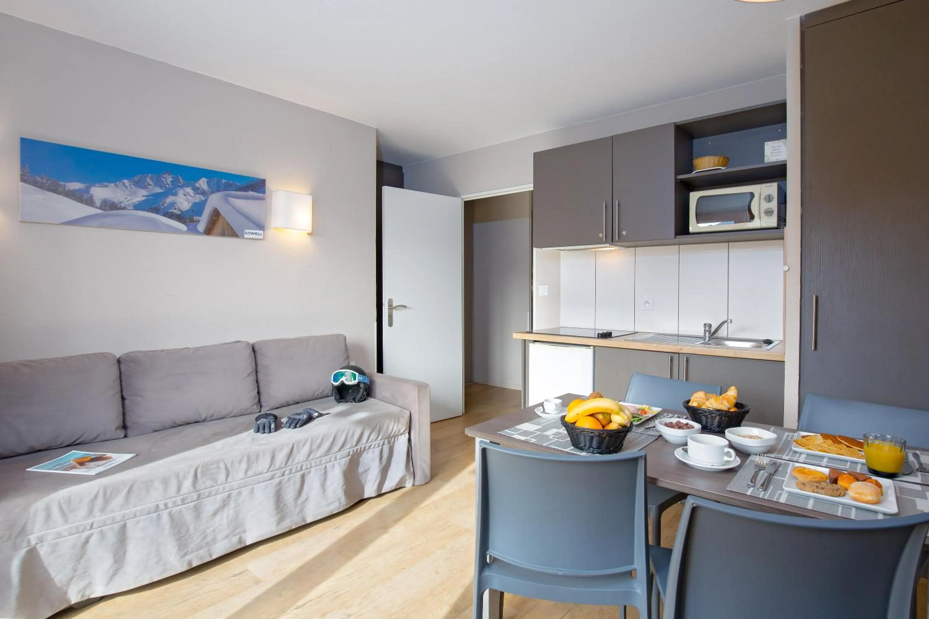 Dining area in SOWELL RESIDENCES Pra Loup