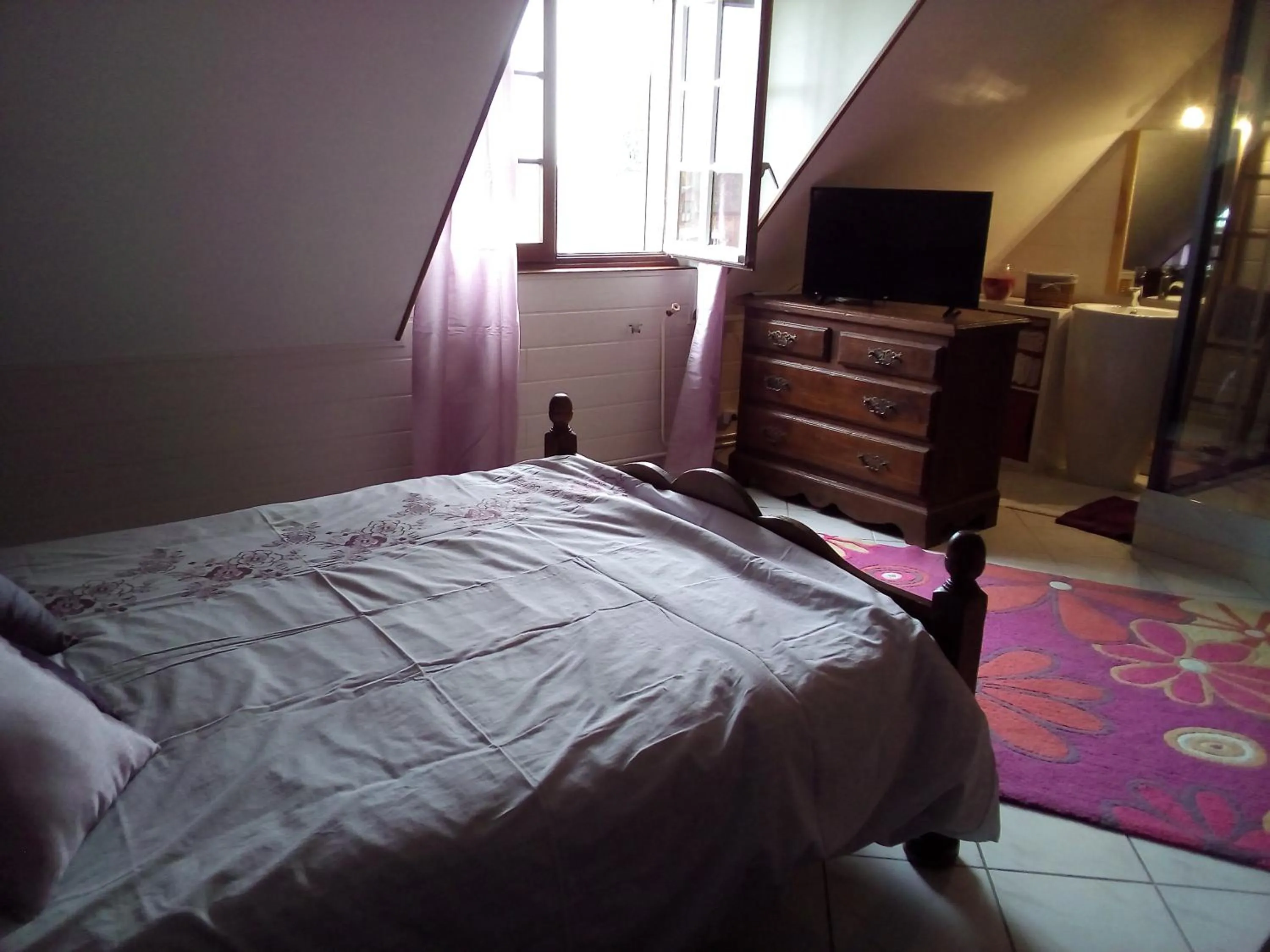 Bed in maison du Hérisson