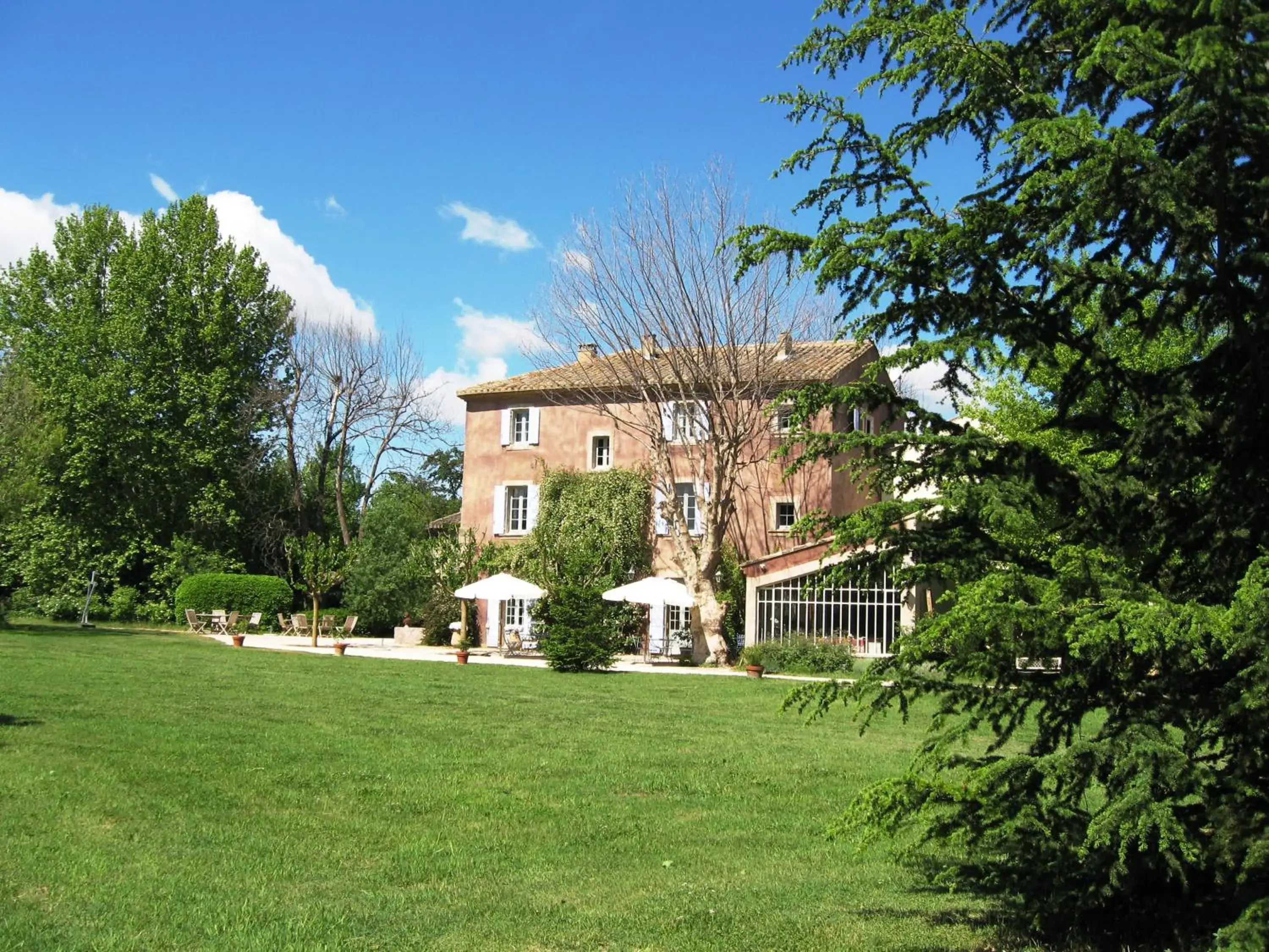 Bastide Rose Bastide Rose