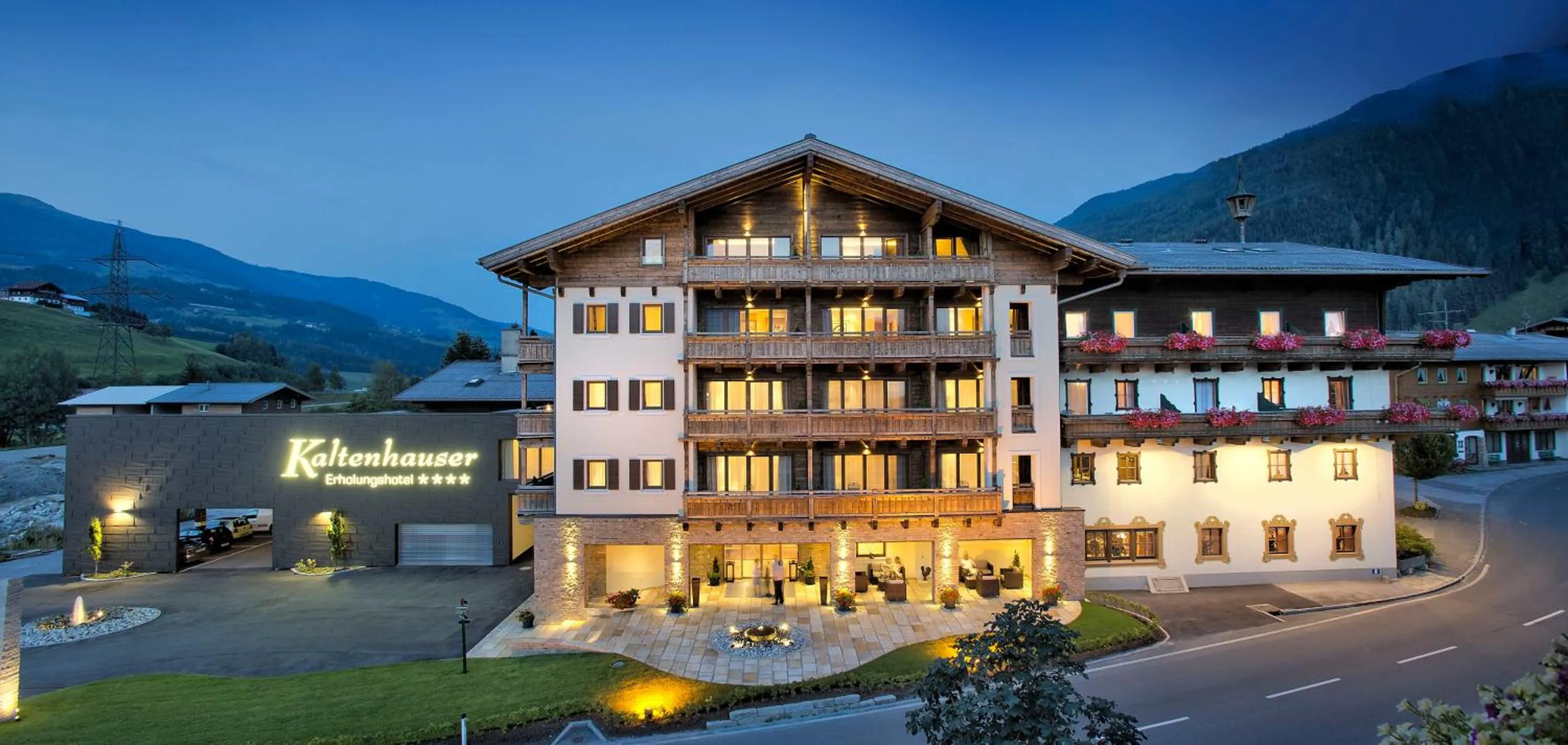 Facade/entrance in Das gemütliche Dorfhotel Kaltenhauser