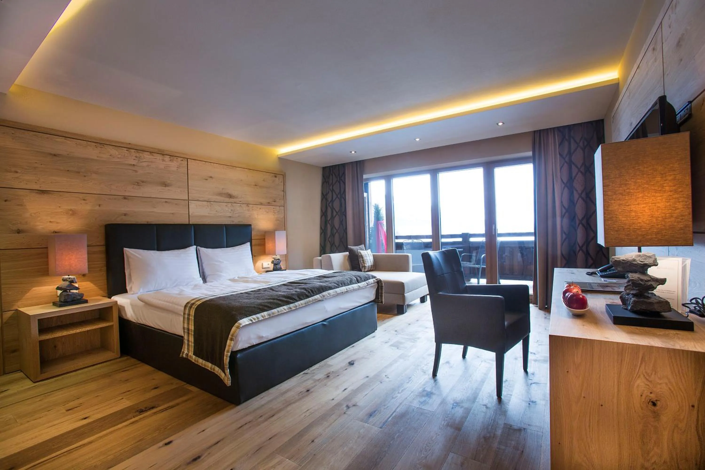 Photo of the whole room, Bed in Das gemütliche Dorfhotel Kaltenhauser