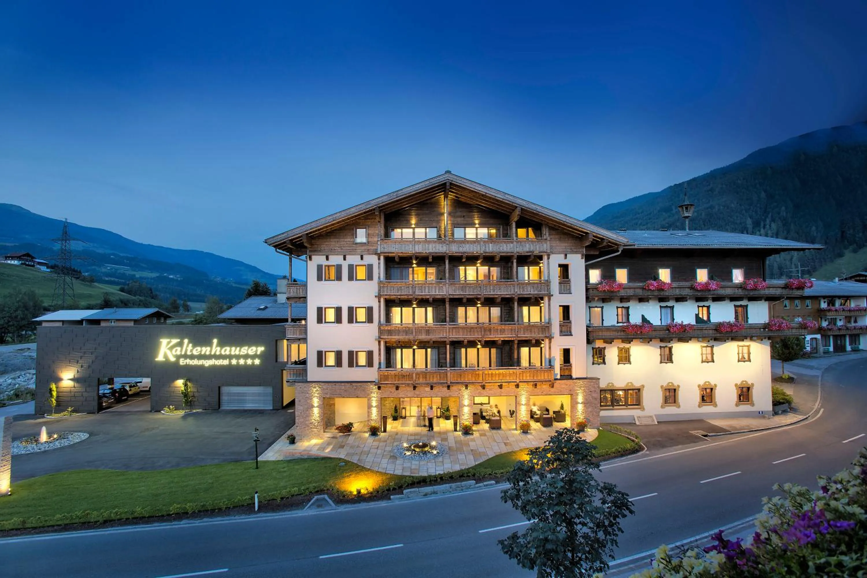 Facade/entrance in Das gemütliche Dorfhotel Kaltenhauser