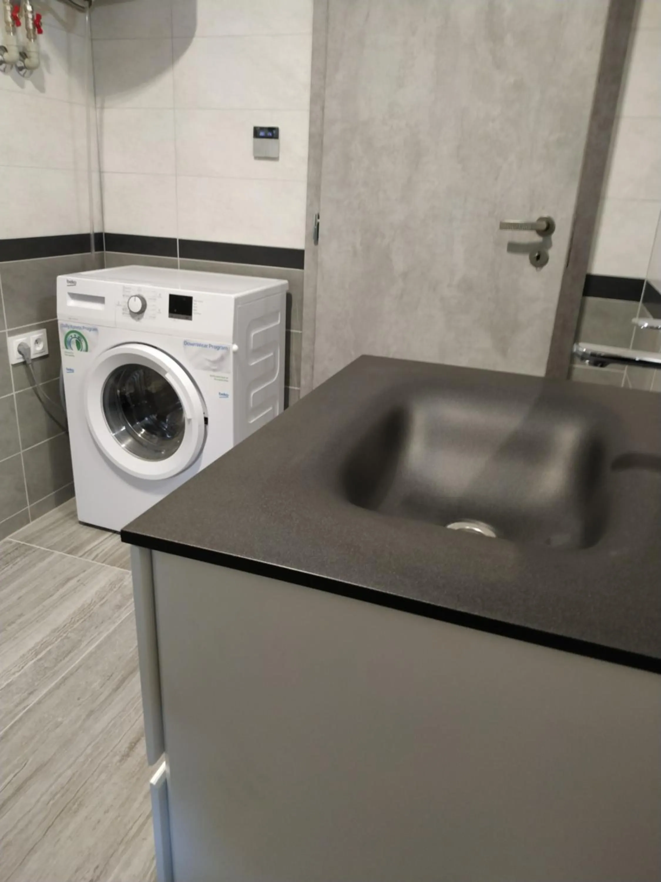 Bathroom in Motel Vega