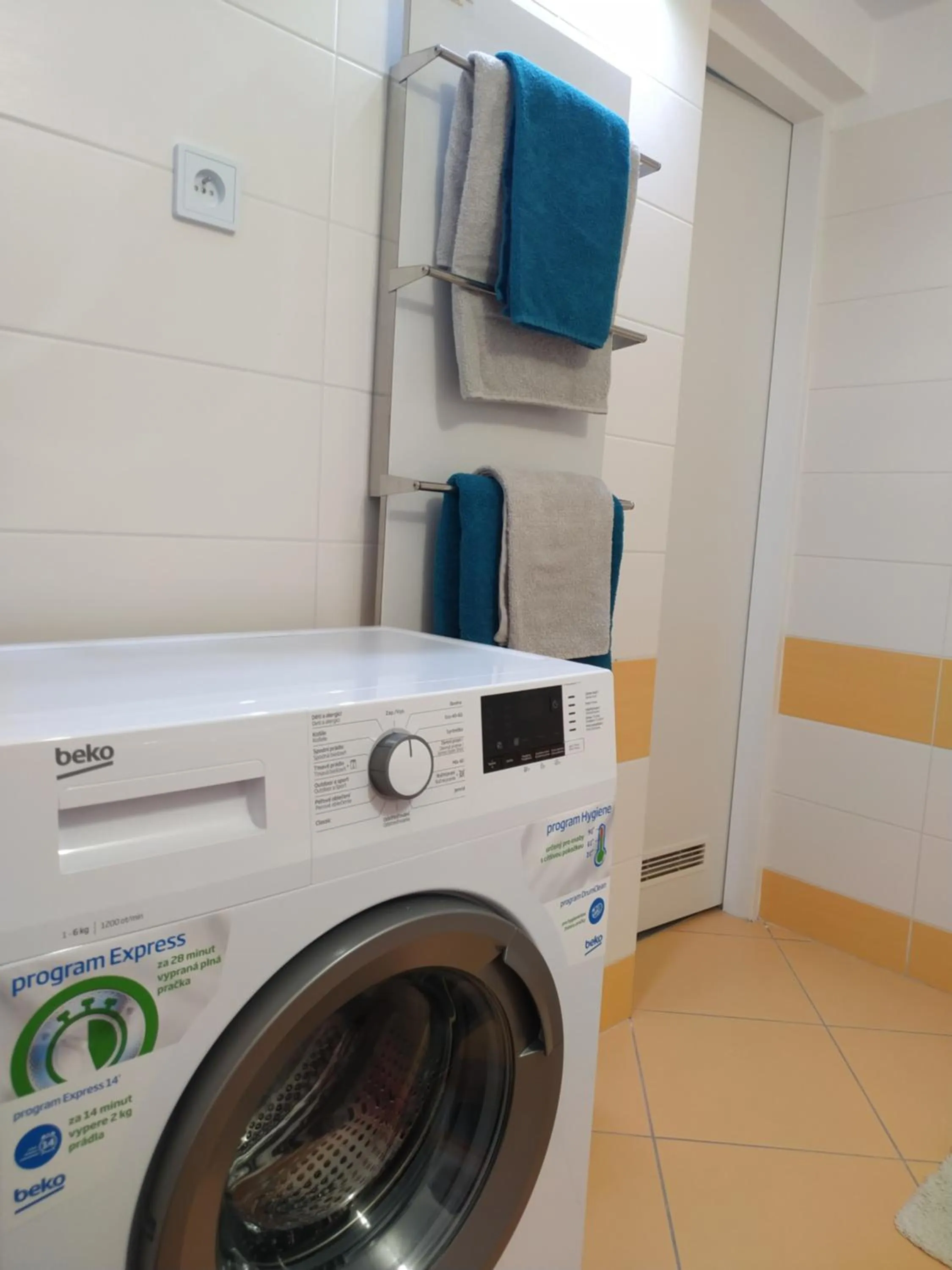 Bathroom in Motel Vega